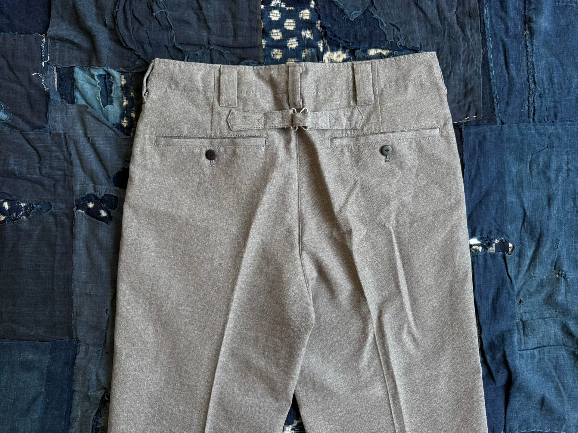 VISVIM 24SS LEAGUERS CROPPED PANTS — back