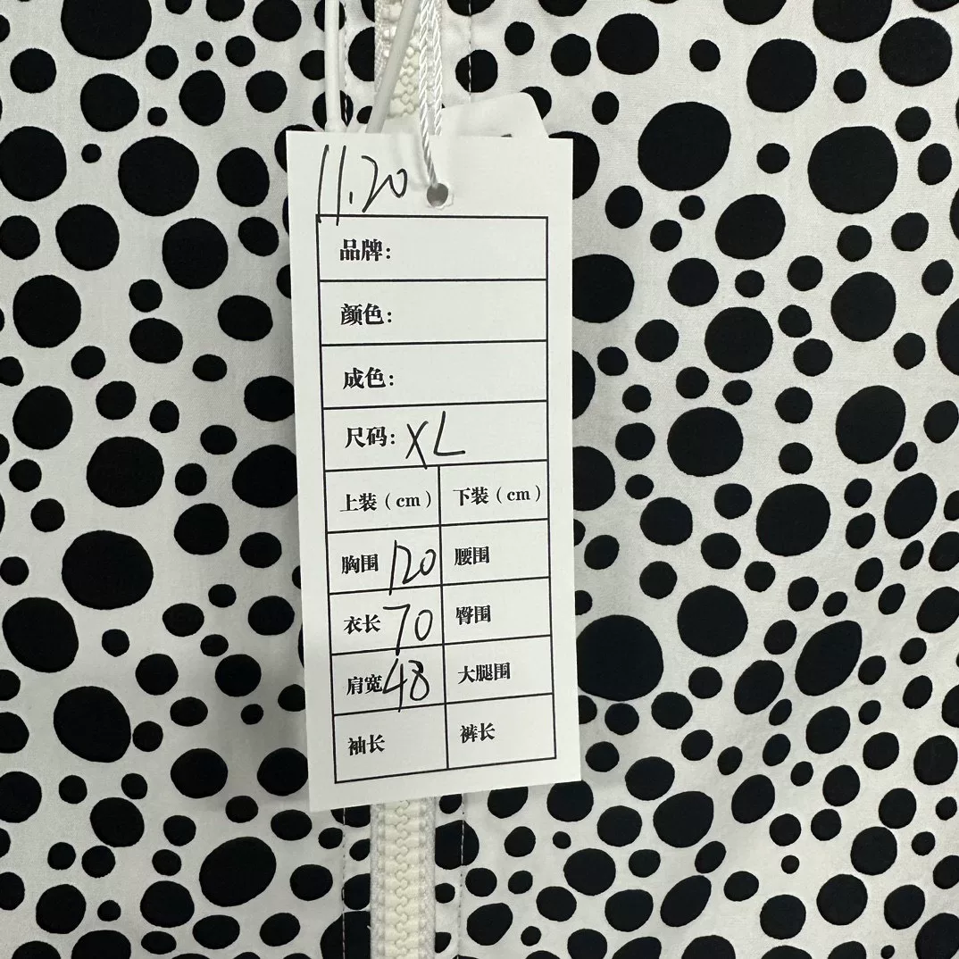 Louis Vuitton x Yayoi Kusama Dot Zip Jacket — label