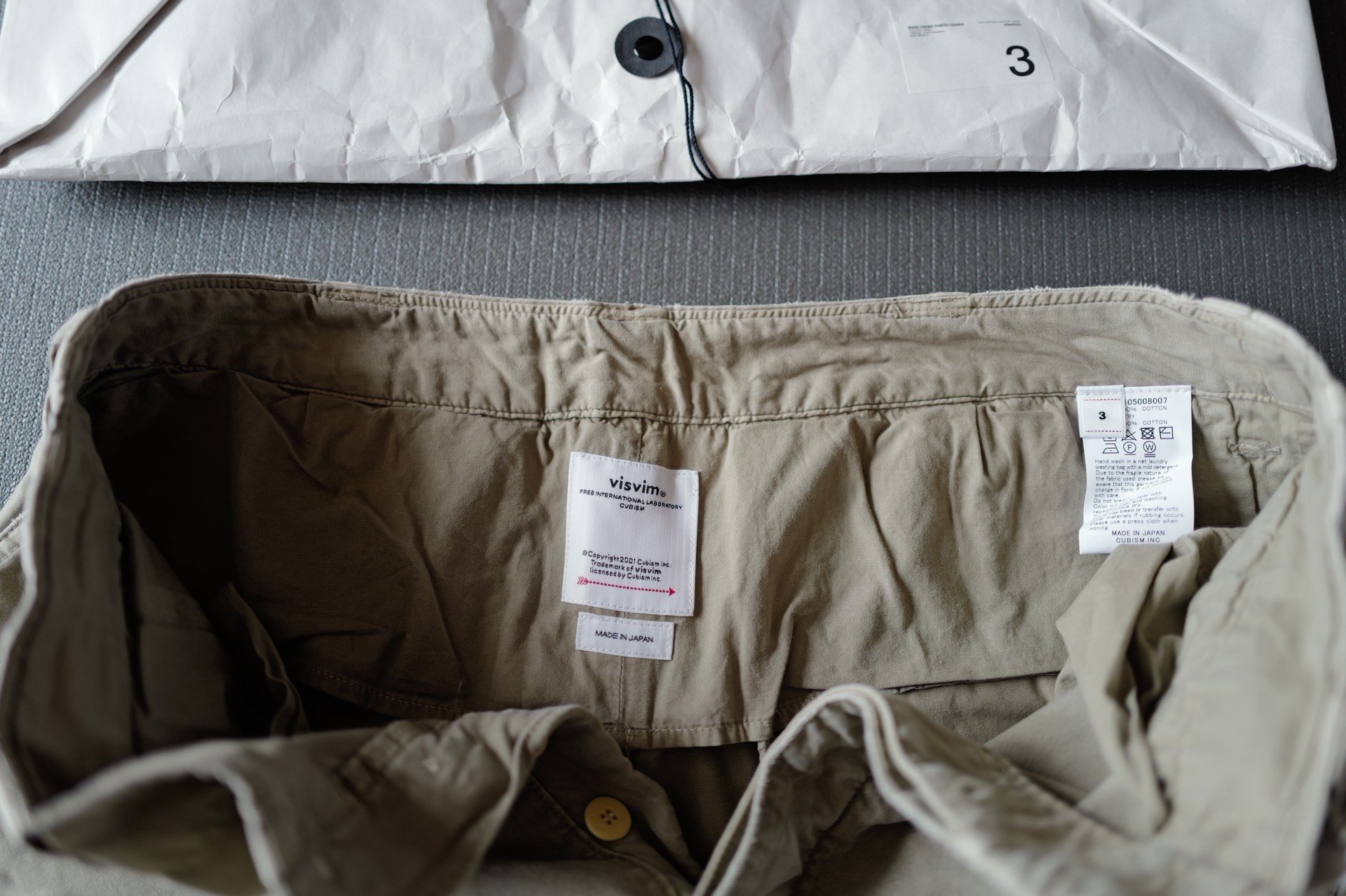 visvim 25ss Wide Chino Pants Crash — label