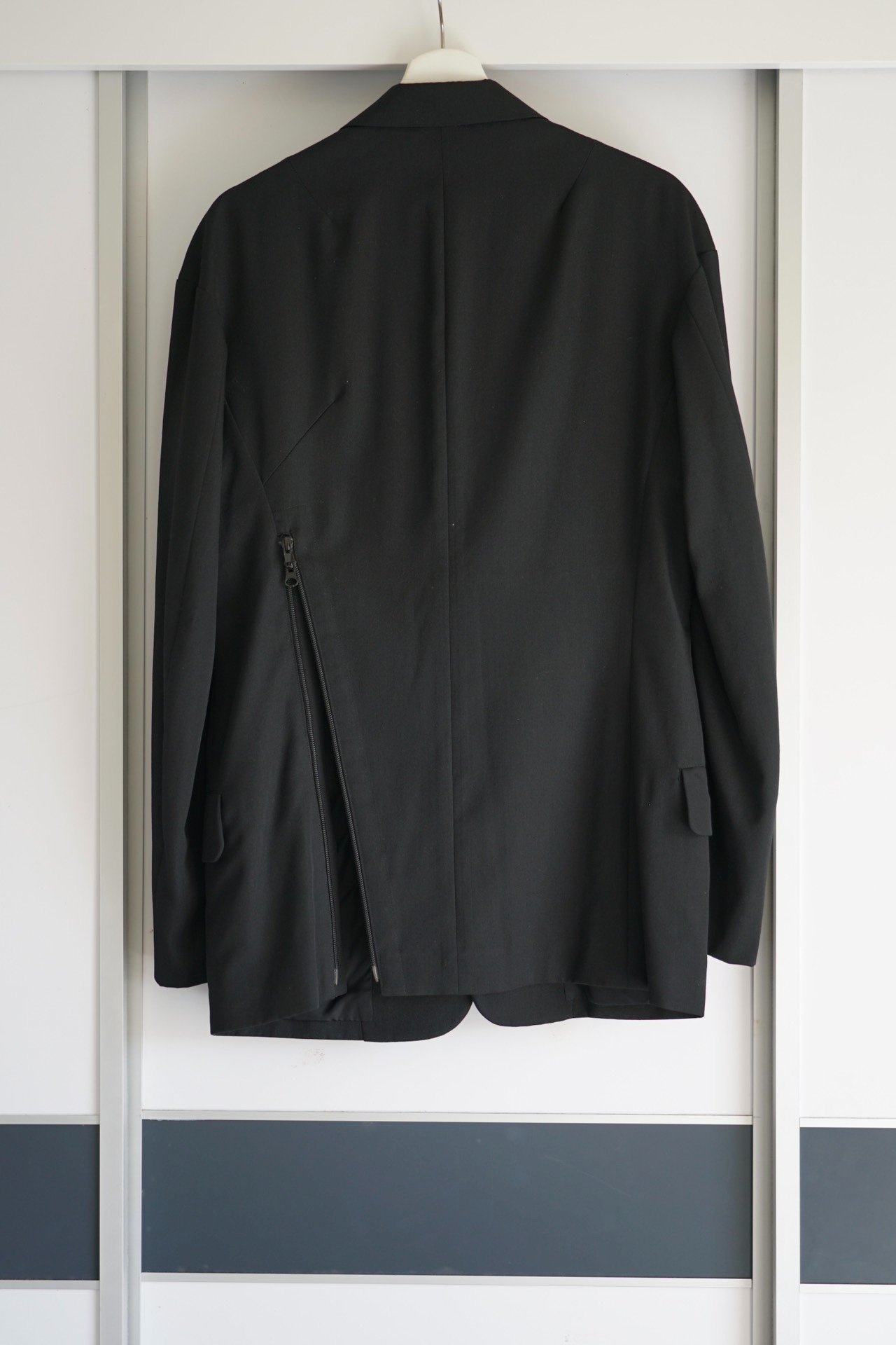 Yohji Yamamoto 2014 SS Back Zip Wool Blazer — front
