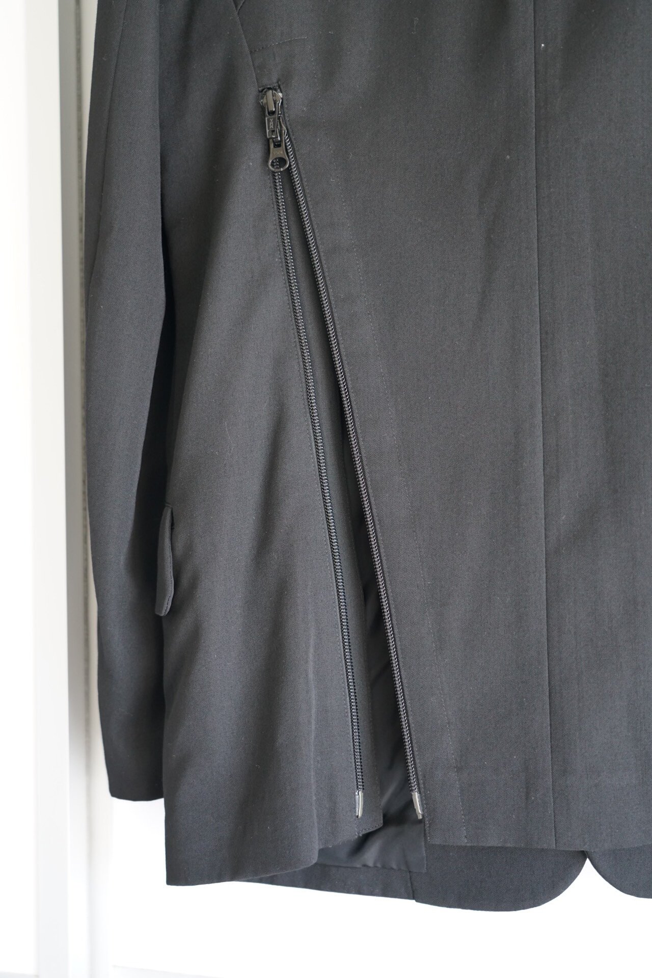Yohji Yamamoto 2014 SS Back Zip Wool Blazer — label