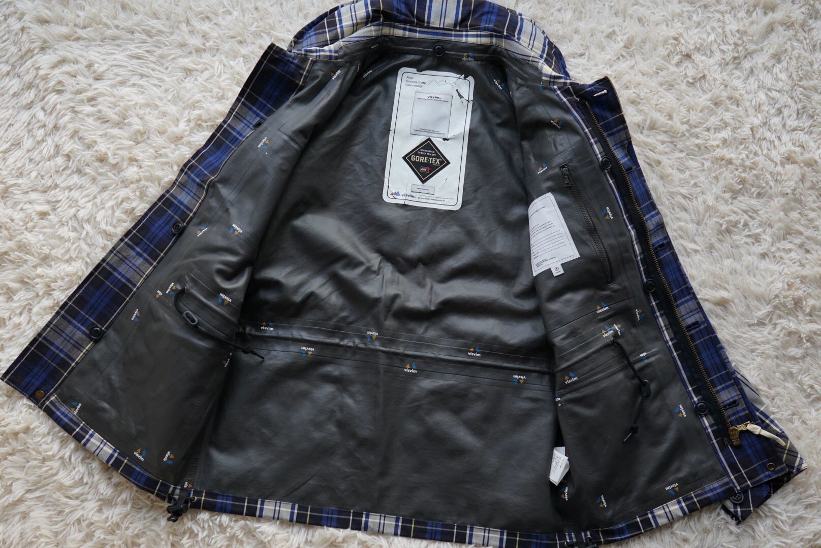 visvim pfd nomad goretex 2.5L plaid jacket — detail