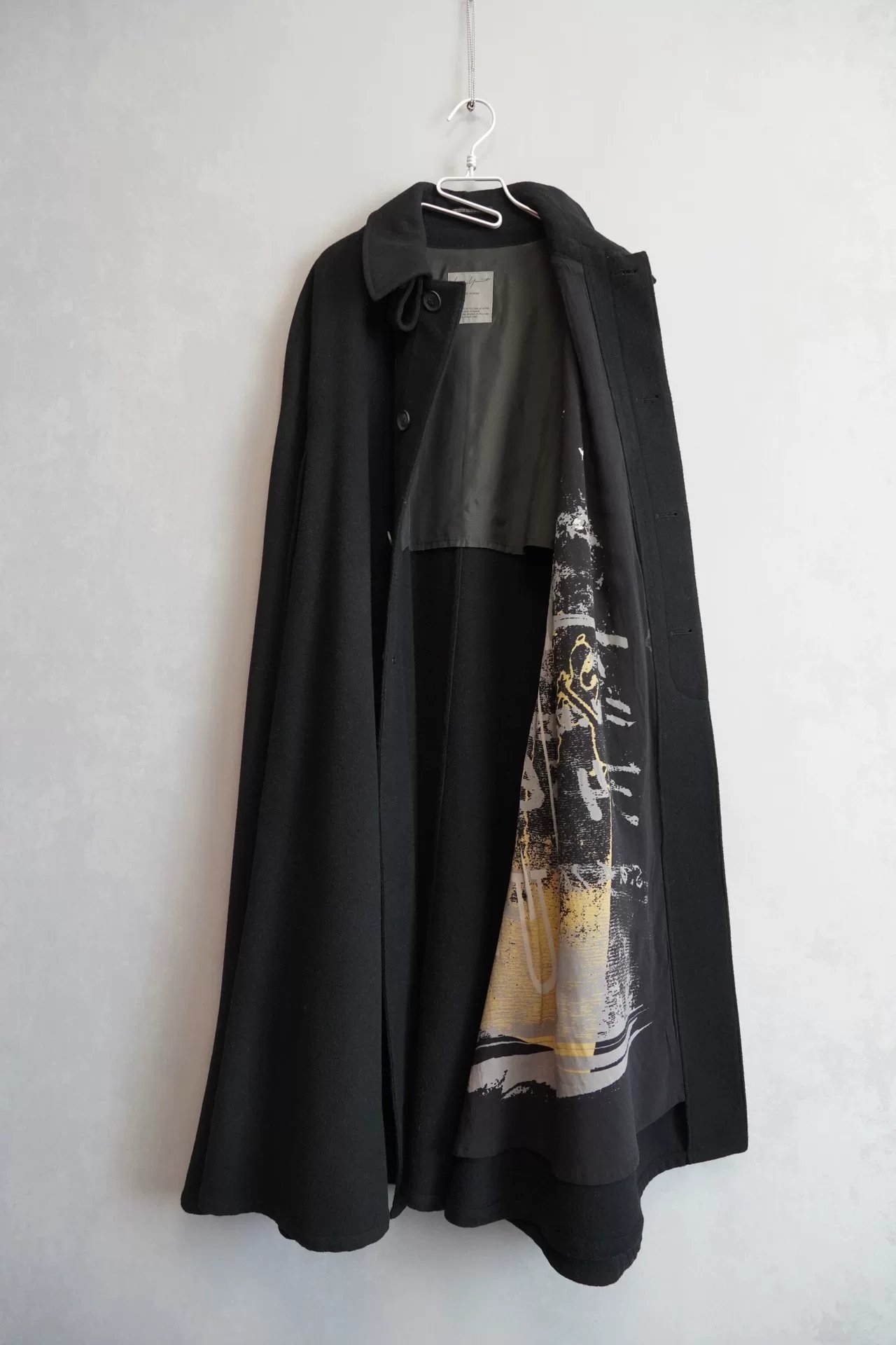 Yohji Yamamoto 20AW Painting Cape Coat — detail