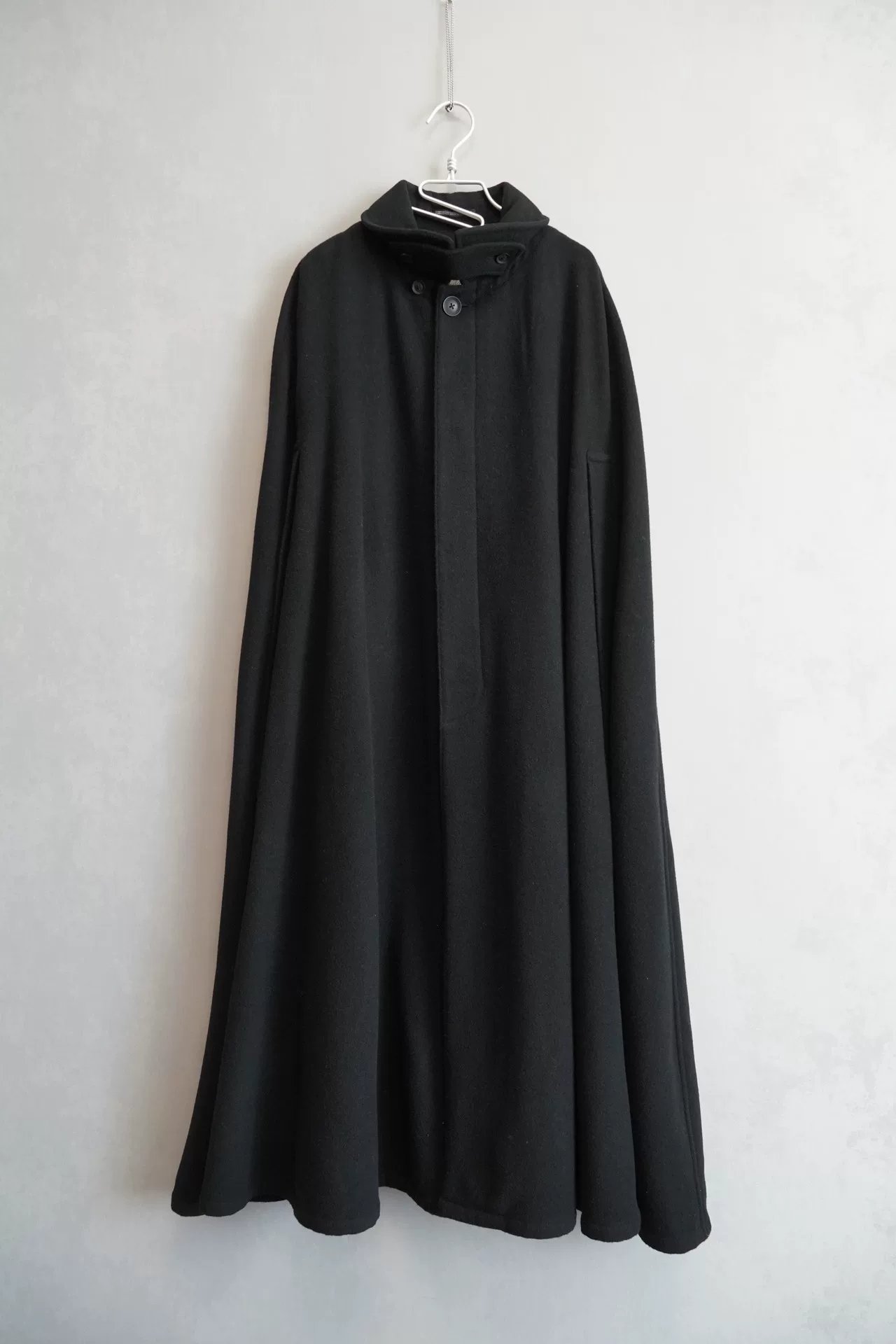 Yohji Yamamoto 20AW Painting Cape Coat — label