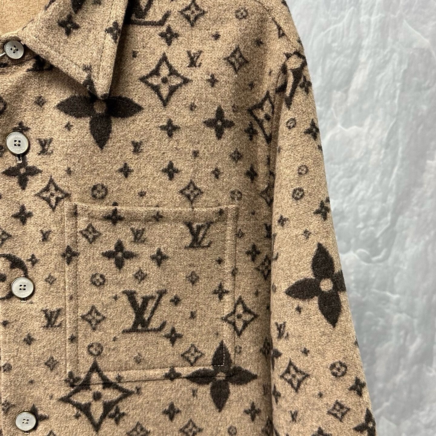 Louis Vuitton SS25 Logo Pocket Wool Jacket — detail