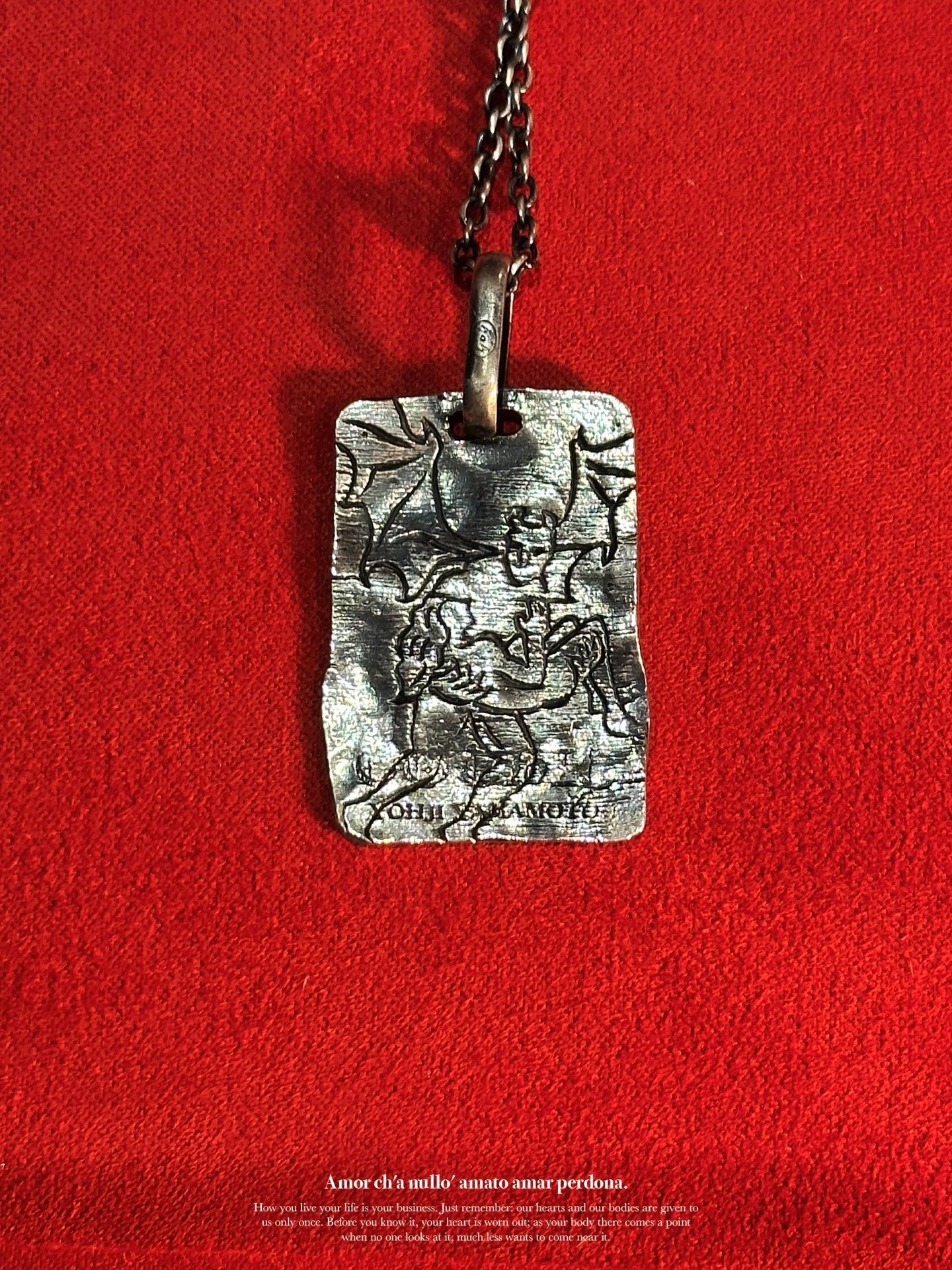 Yohji Yamamoto Gothic Double-Sided Silver Necklace — detail