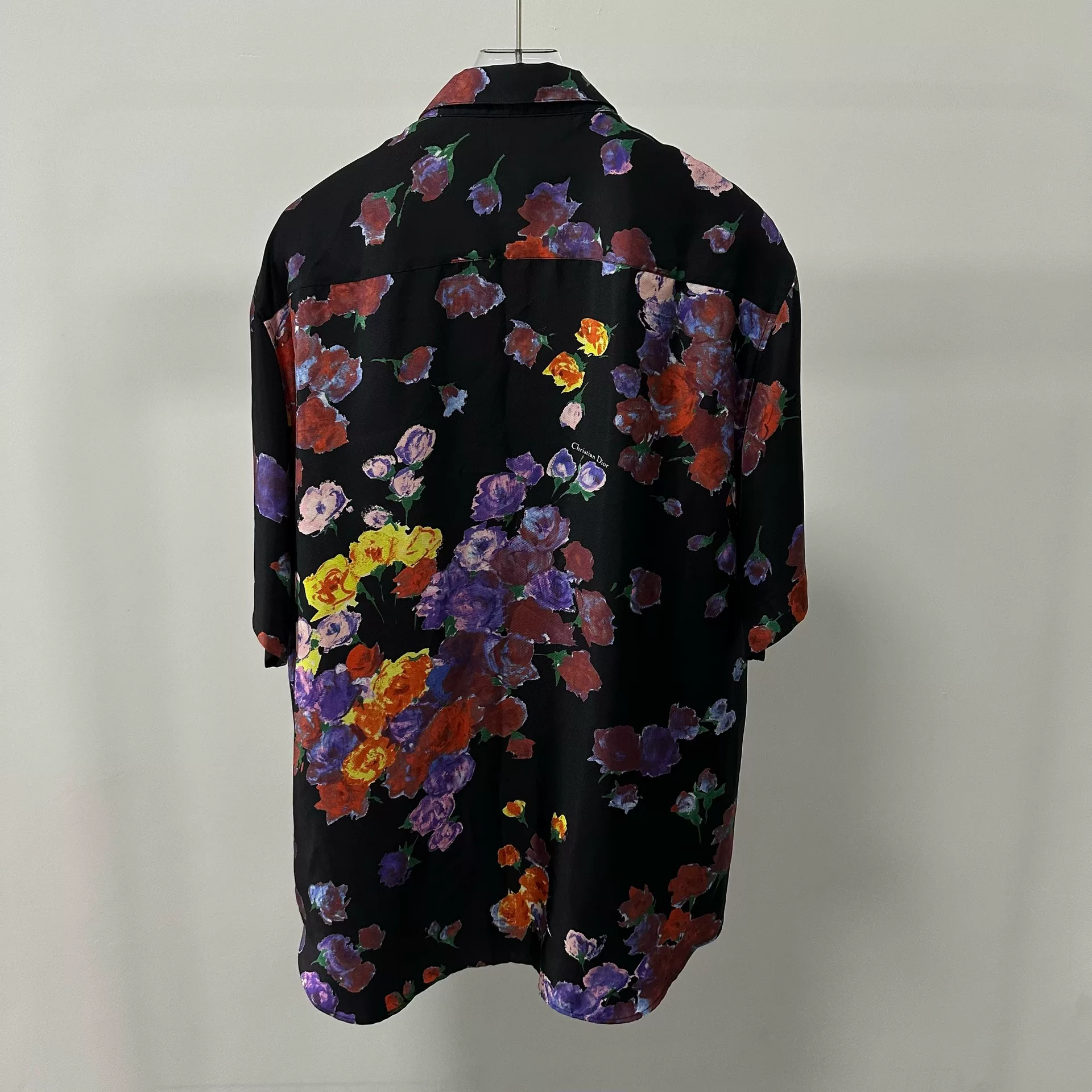 Dior x Kaws Floral Bee Silk Short-Sleeve Shirt — detail