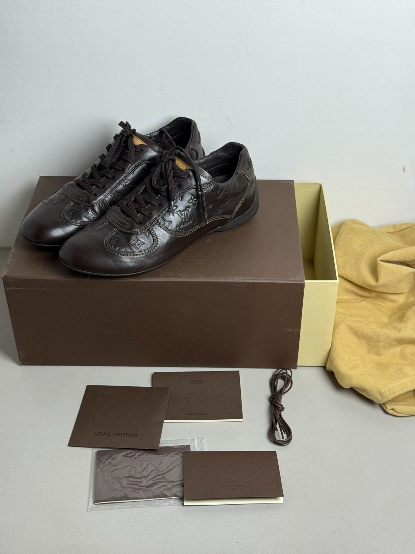 Louis Vuitton LV Monogram Brown Flat Shoes — label