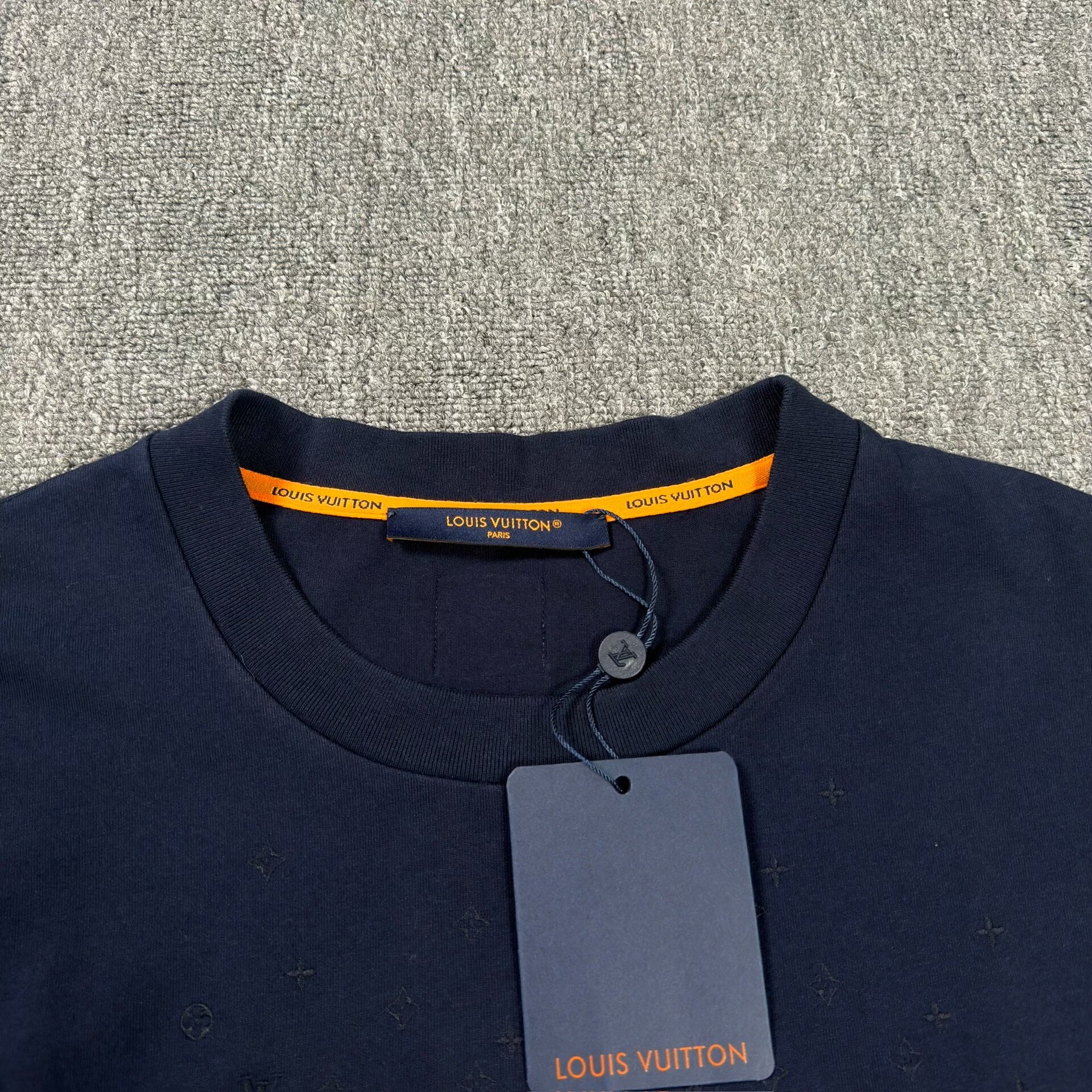 Louis Vuitton Nigo Lobster Embroidery T-Shirt — detail