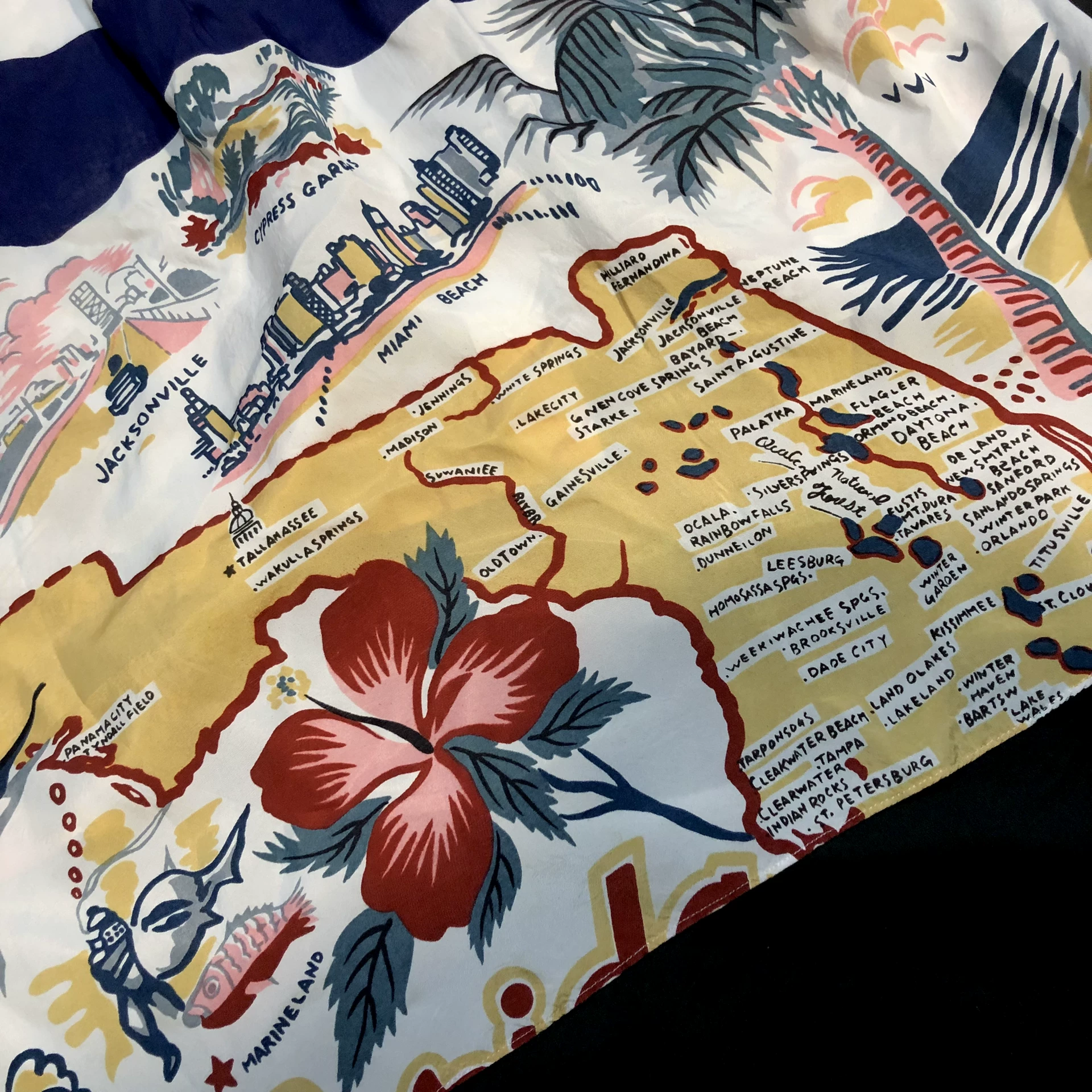Comme des Garçons 1991 SS Silk Shirt — label
