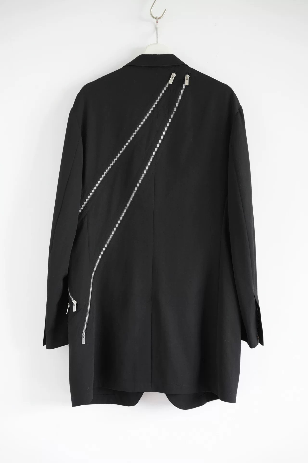 Yohji Yamamoto 22SS Diagonal Zip Wool Blazer — front