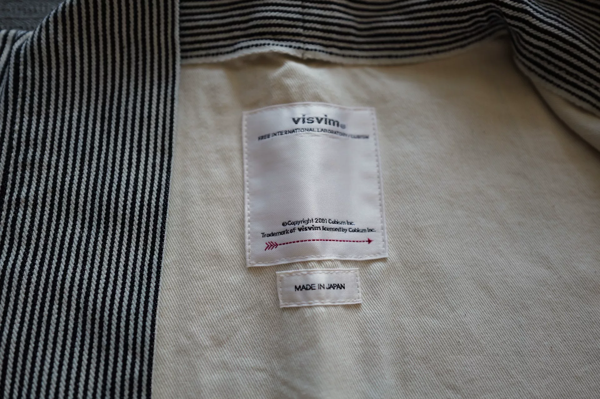 visvim happi hickory unwashed robe — label