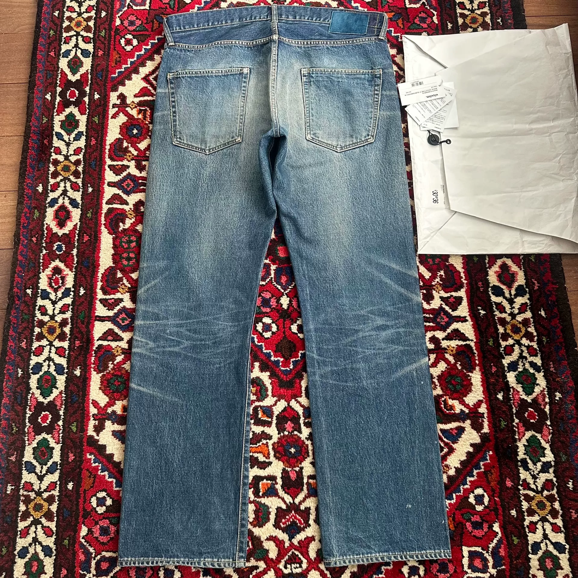 visvim 21aw 01.2D29 Washed Jeans — front