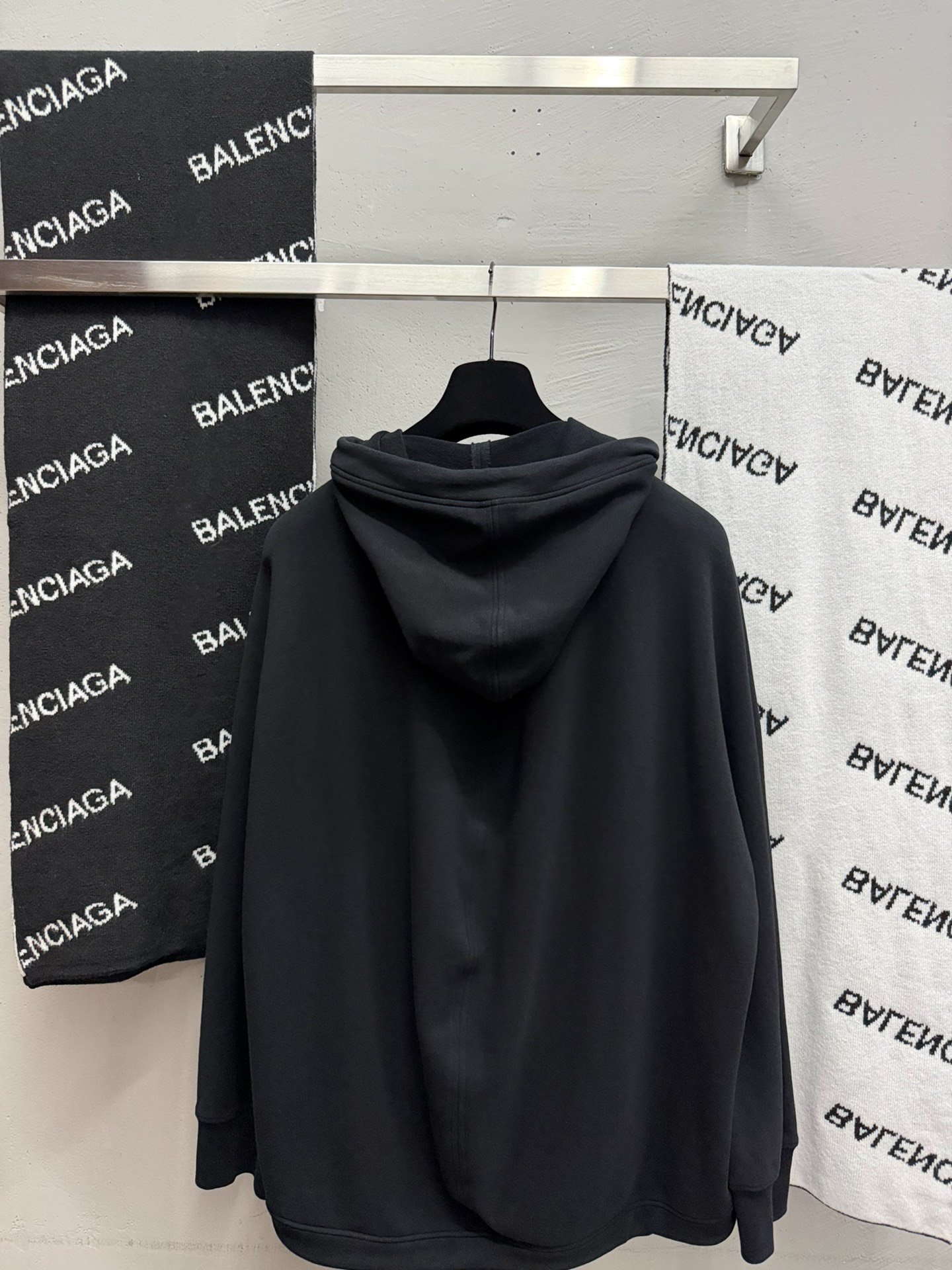 Balenciaga Black Small Logo Zip Hoodie L — back