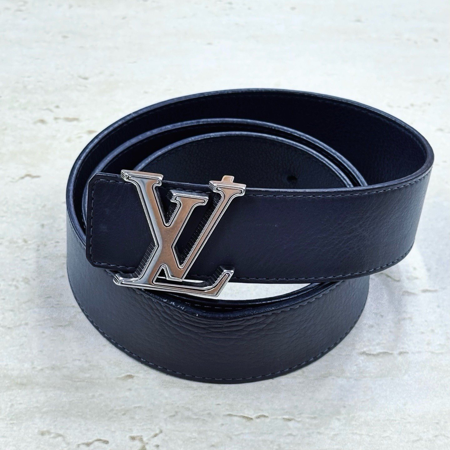 Louis Vuitton LV Logo Leather Belt