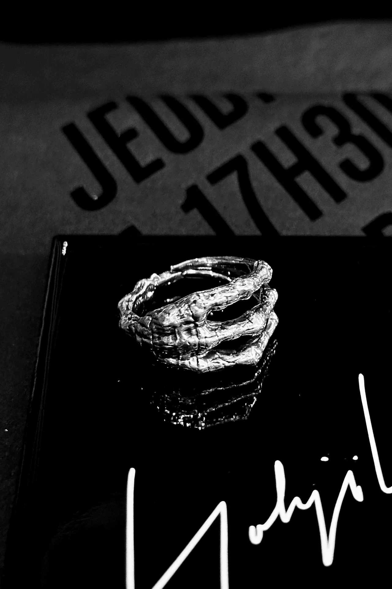 Yohji Yamamoto RIEFE Dragon Claw Ring