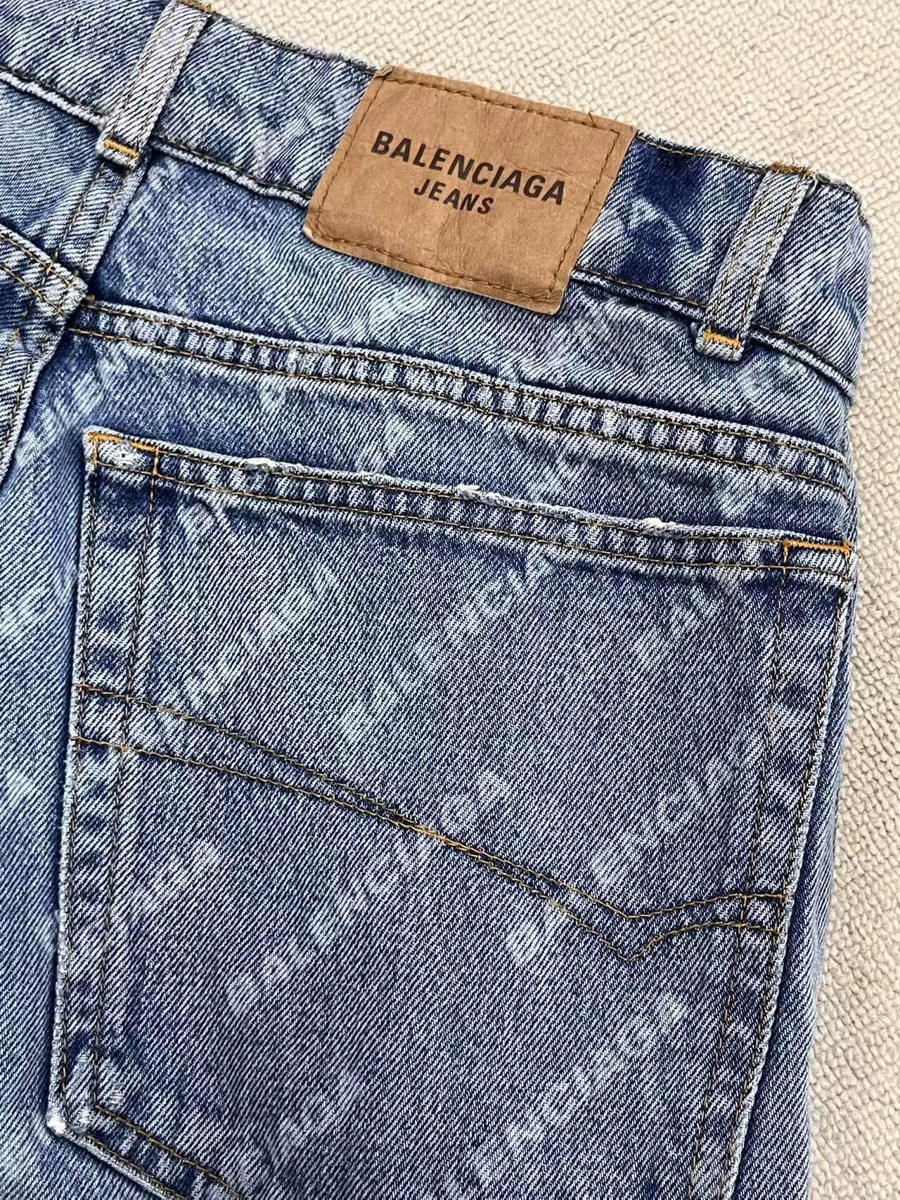 Balenciaga Blue Logo Print Straight Jeans — detail