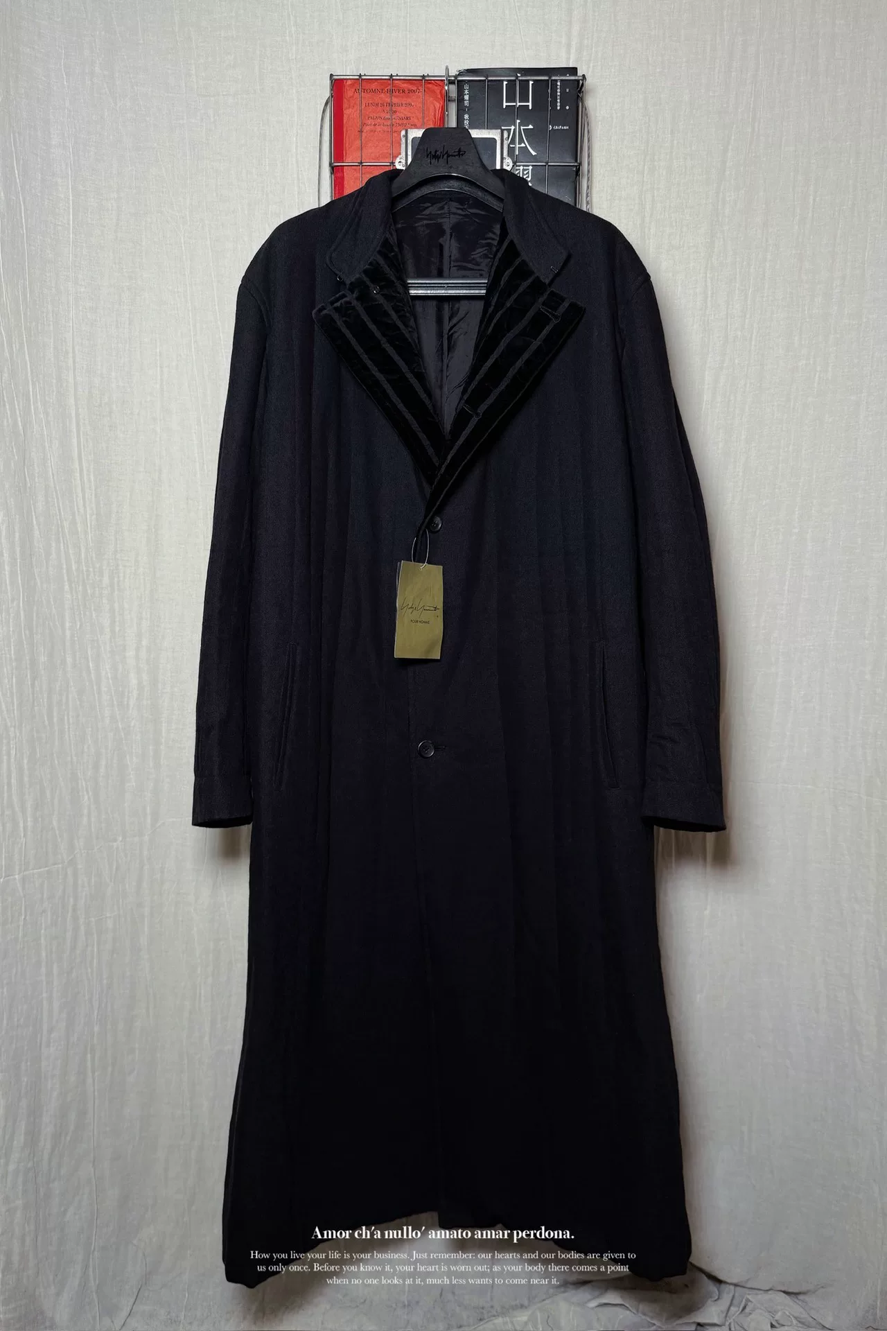 Yohji Yamamoto 23AW Velvet Collar Coat — detail
