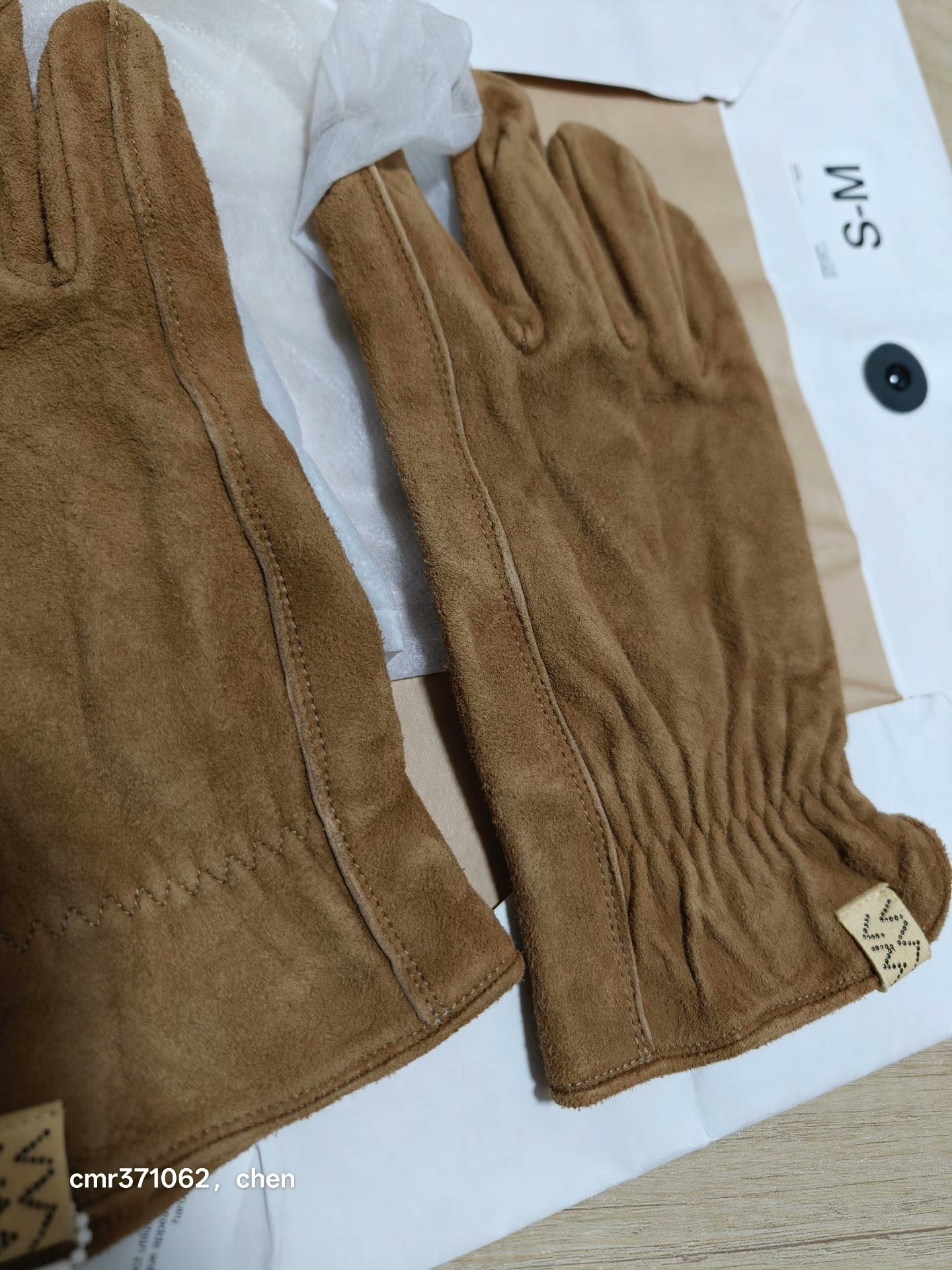 visvim 25SS Suede Glove — front