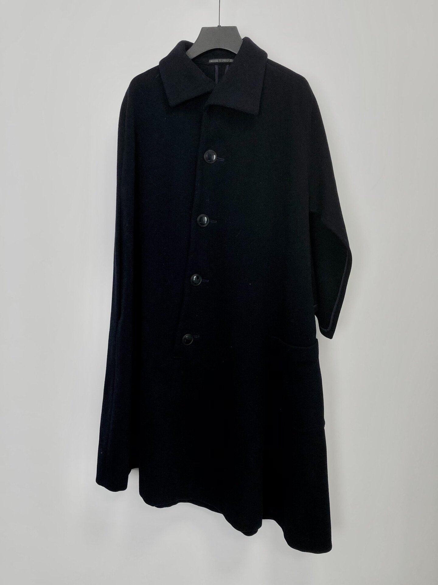 Yohji Yamamoto 1980s Marumoji Deformed Coat — front