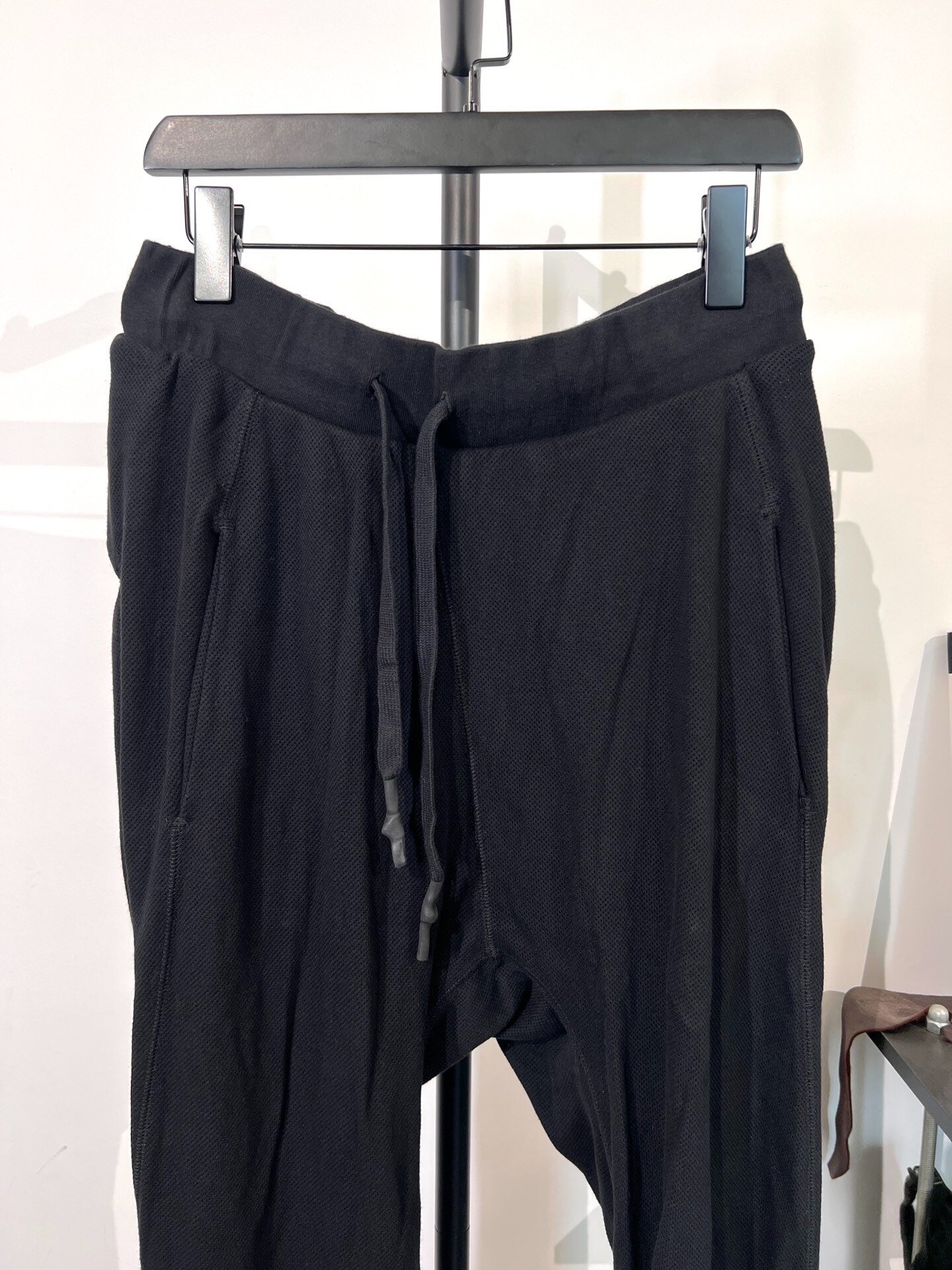 Boris Bidjan Saberi 11by bbs P3B Drop-Crotch Pants — detail