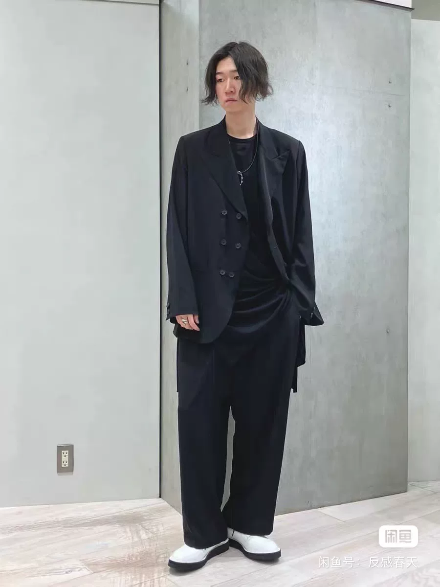 Yohji Yamamoto 25SS Double-Breasted Triacetate Coat — detail