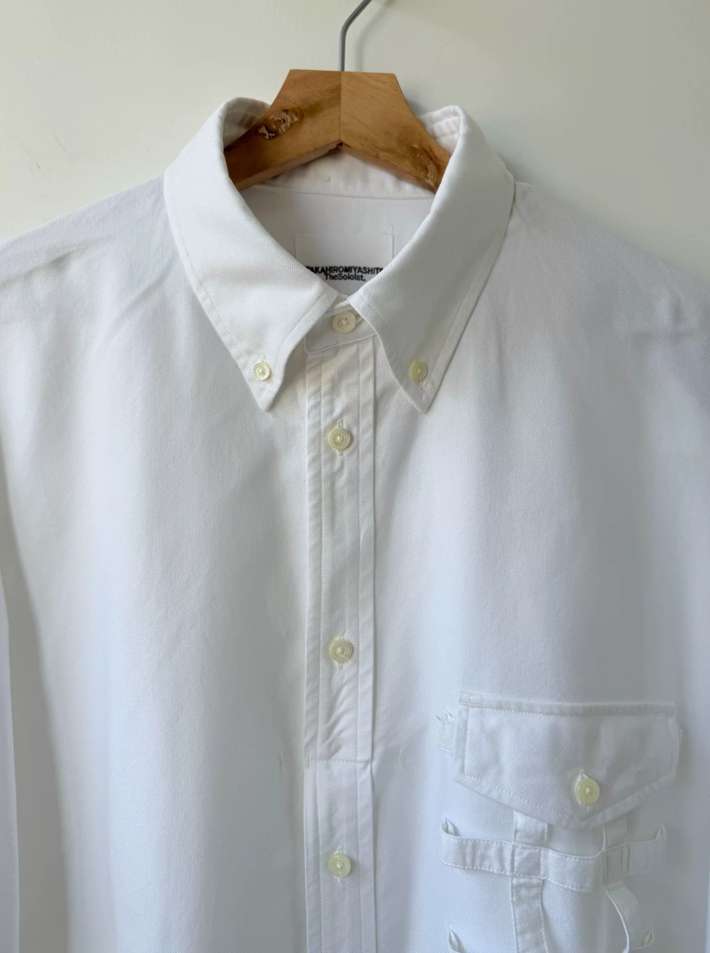 Takahiromiyashita The Soloist Back Chain Shirt — detail
