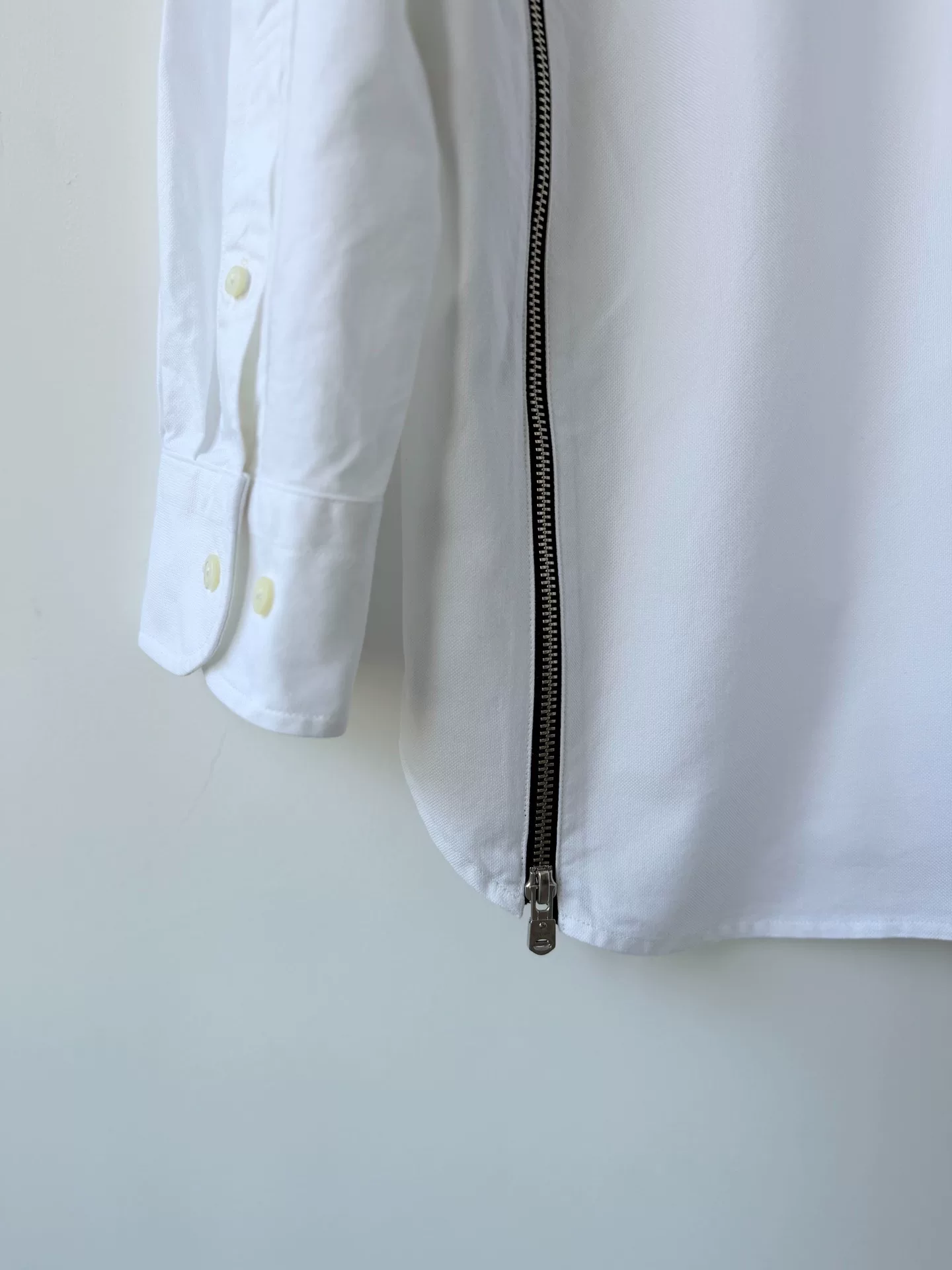 Takahiromiyashita The Soloist Back Chain Shirt — label