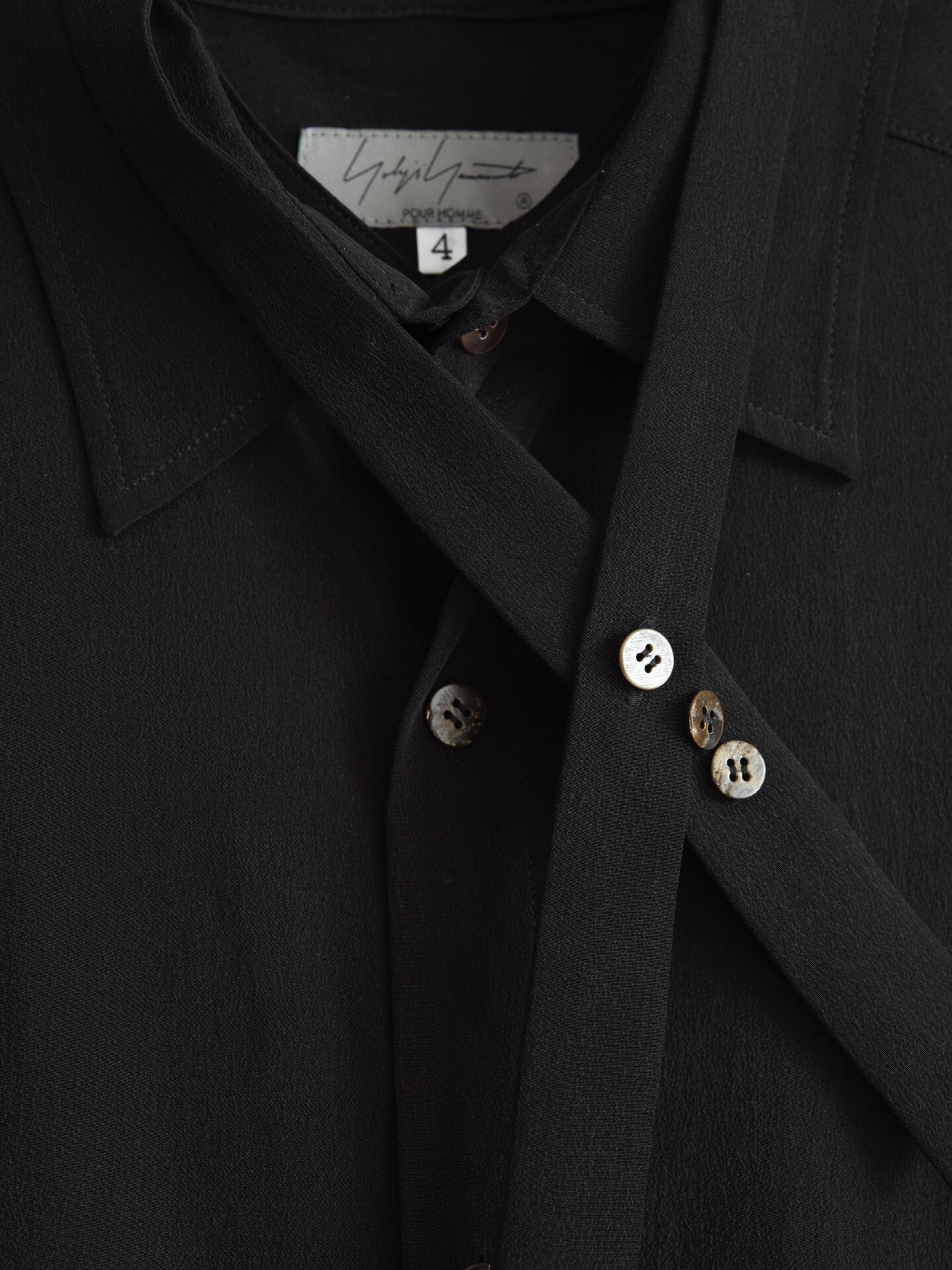 Yohji Yamamoto 24AW Double Collar Silk Shirt — detail