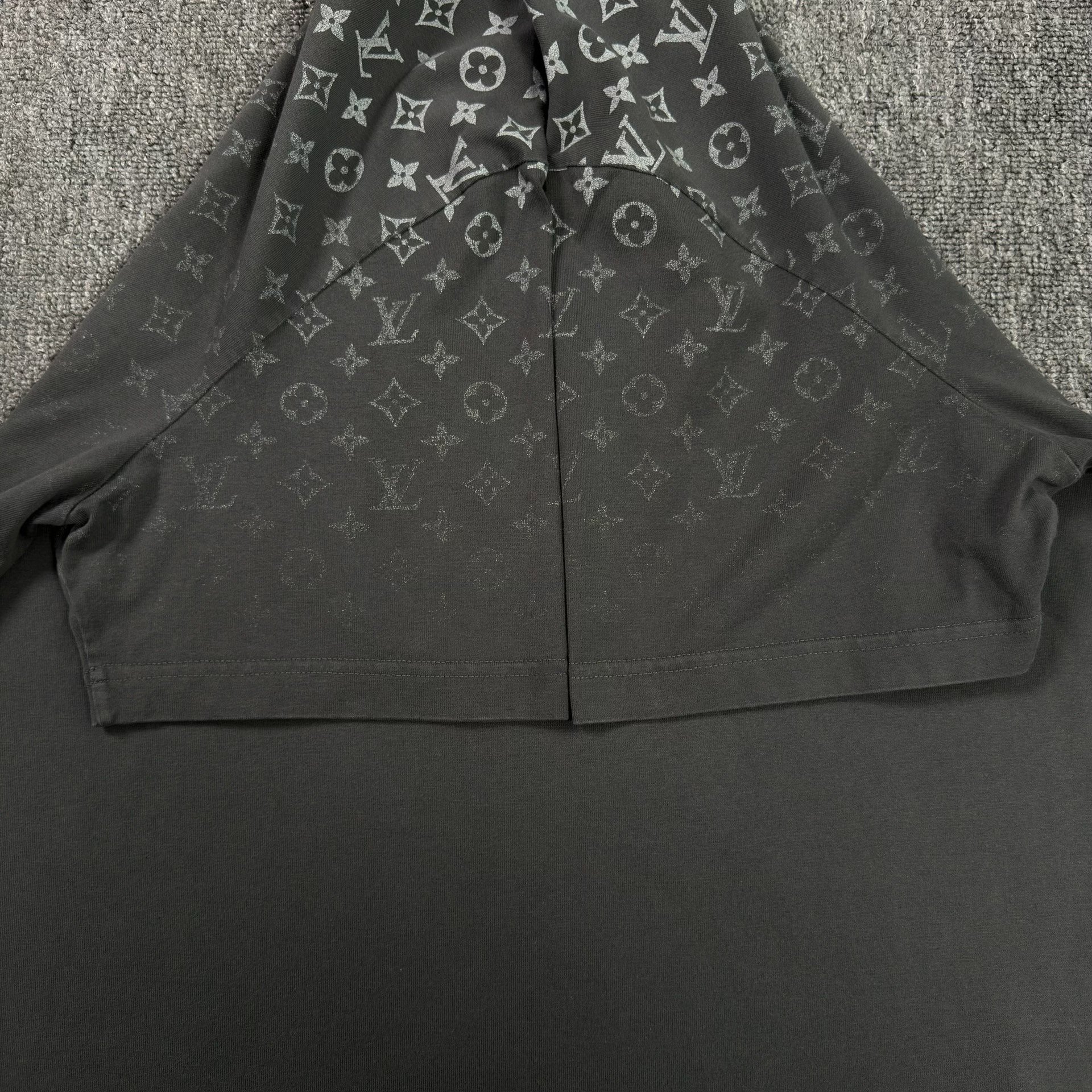 LV Gradient Monogram Gray Short-Sleeve Tee — back