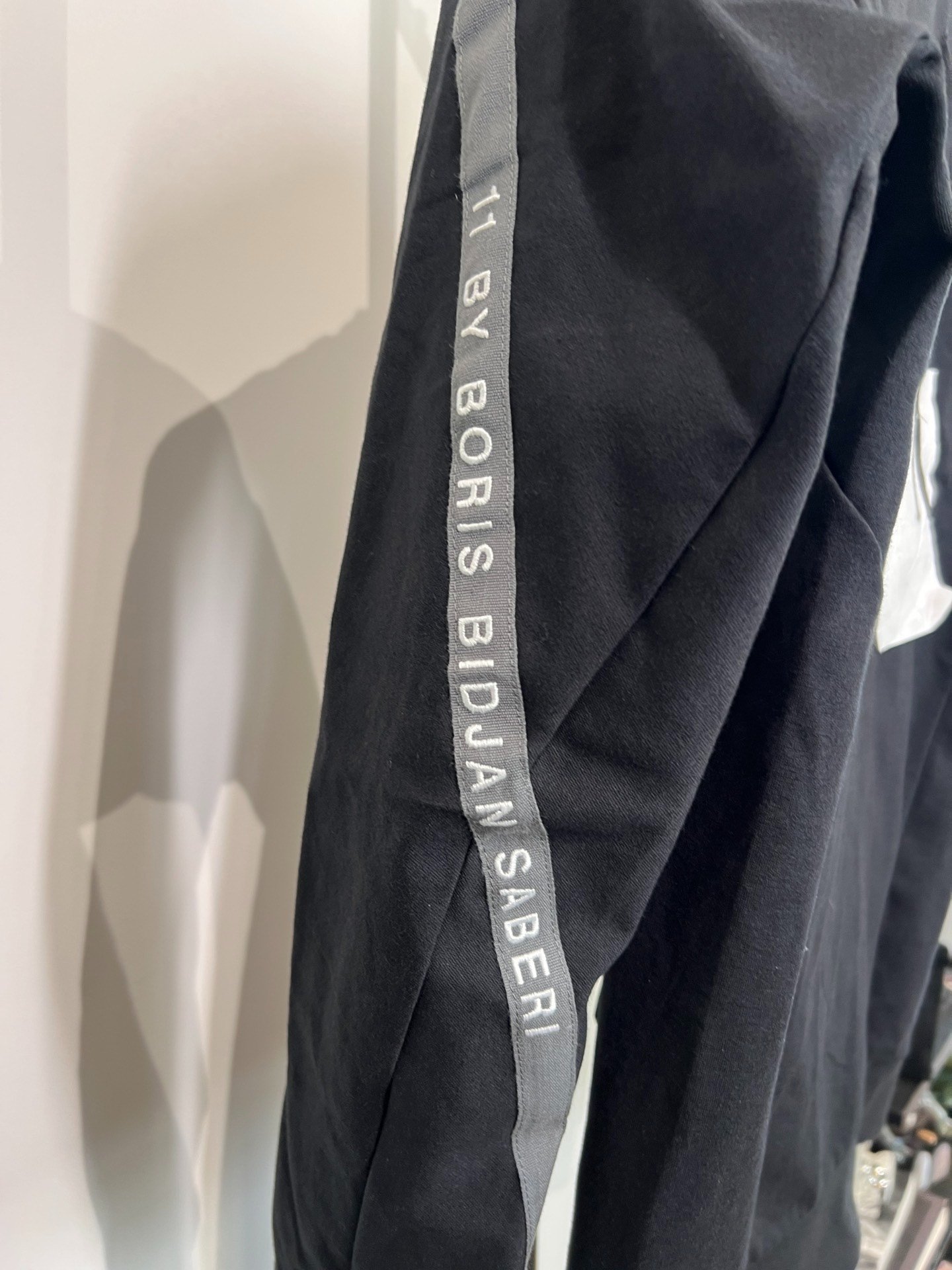BBS FUT1 Stand-Collar Zip Jacket — label