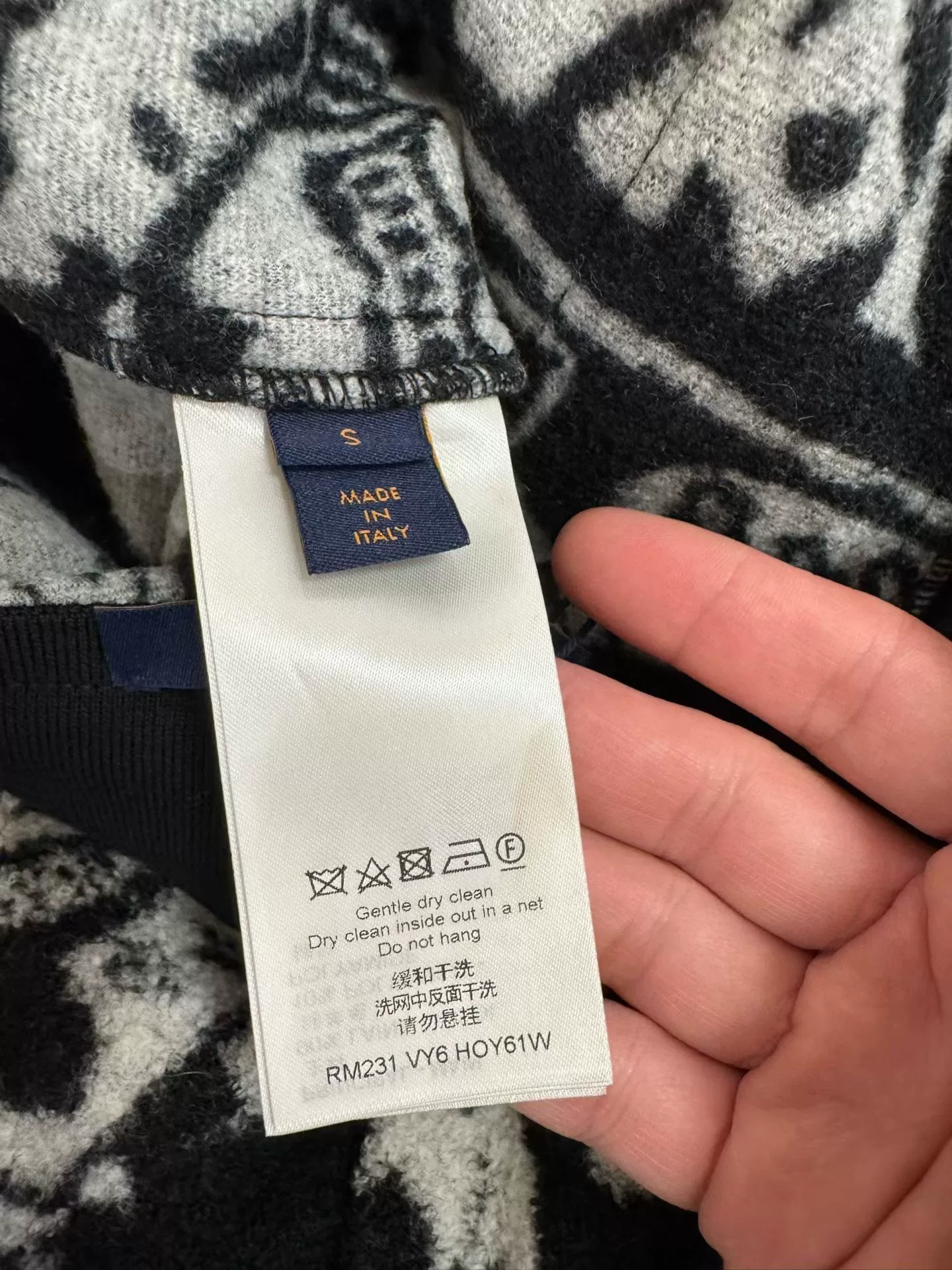 Louis Vuitton Comic Graffiti Fleece Shorts — back