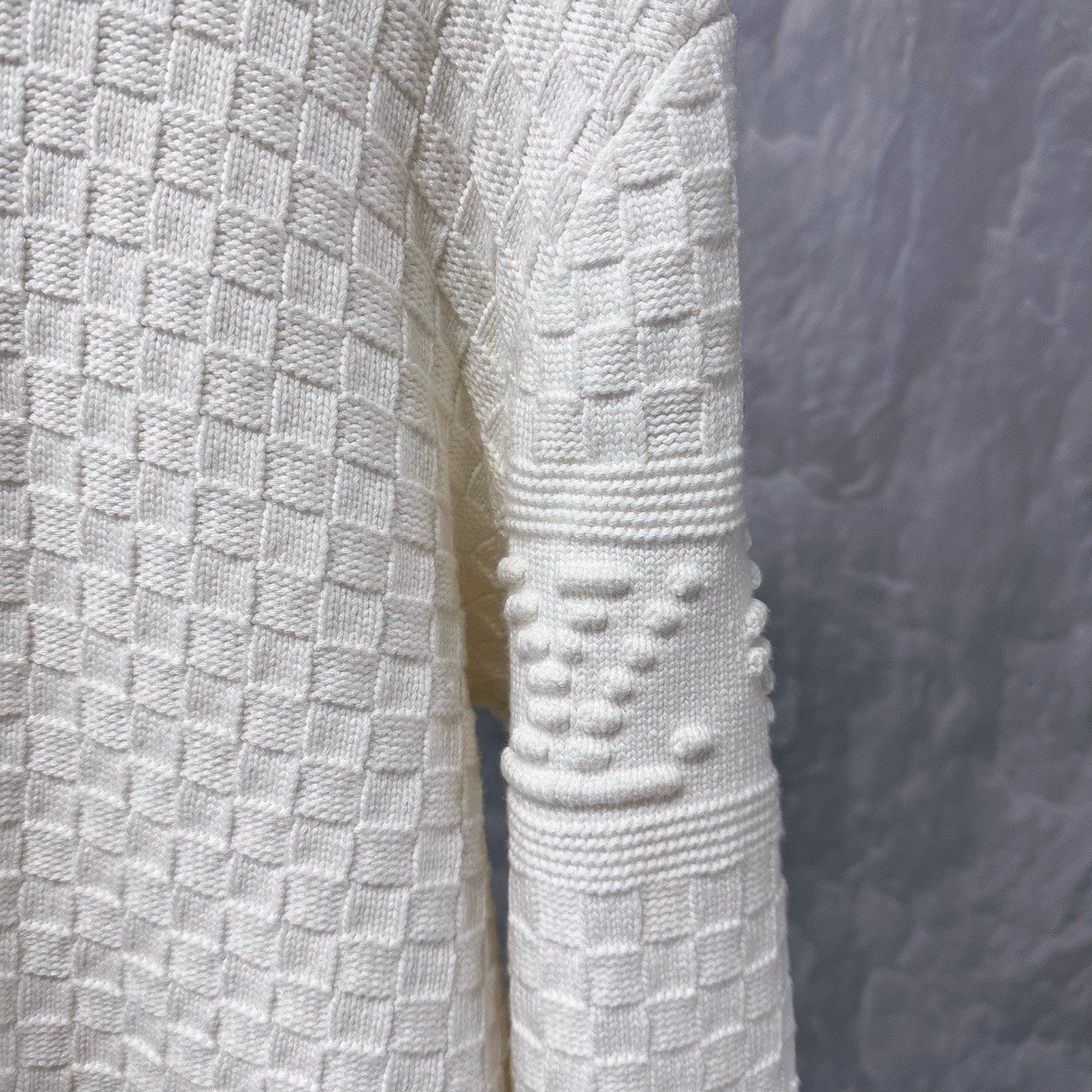 Louis Vuitton Solid Lapel Loose Knit Sweater — detail