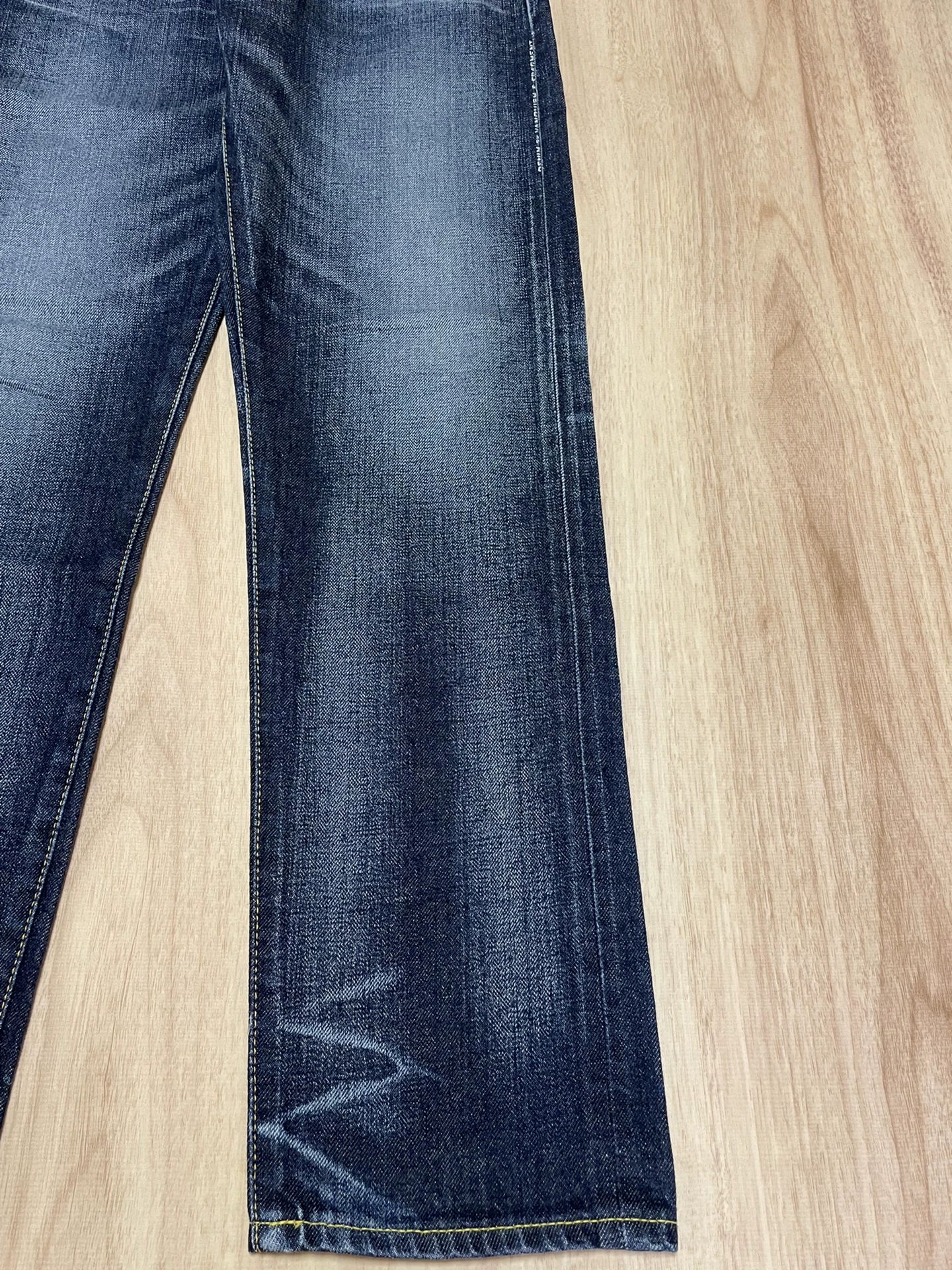Fragment x Vanquish Lightning Washed Denim Jeans — label