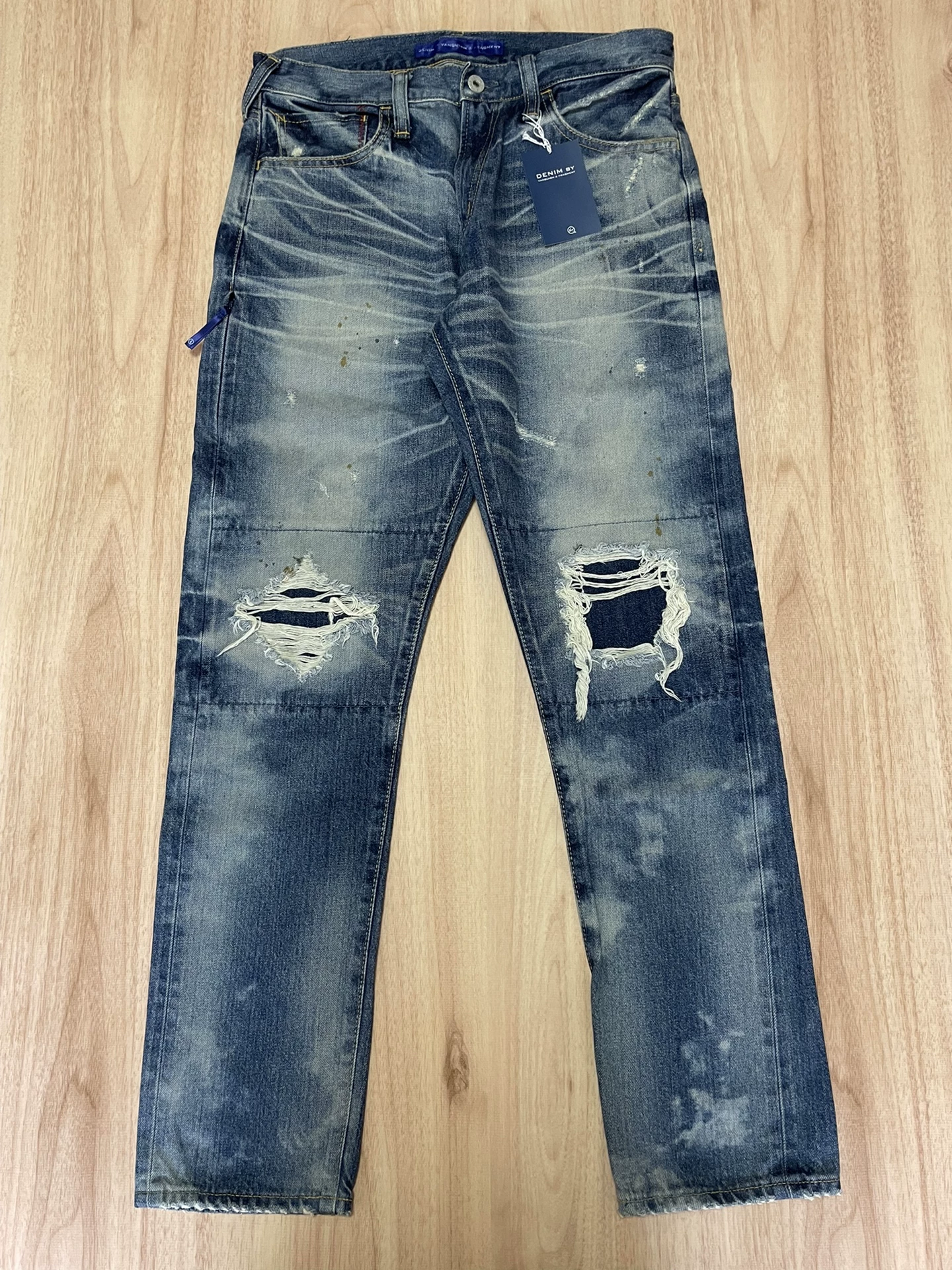 DENIM BY VANQUISH FRAGMENT Distressed Jeans