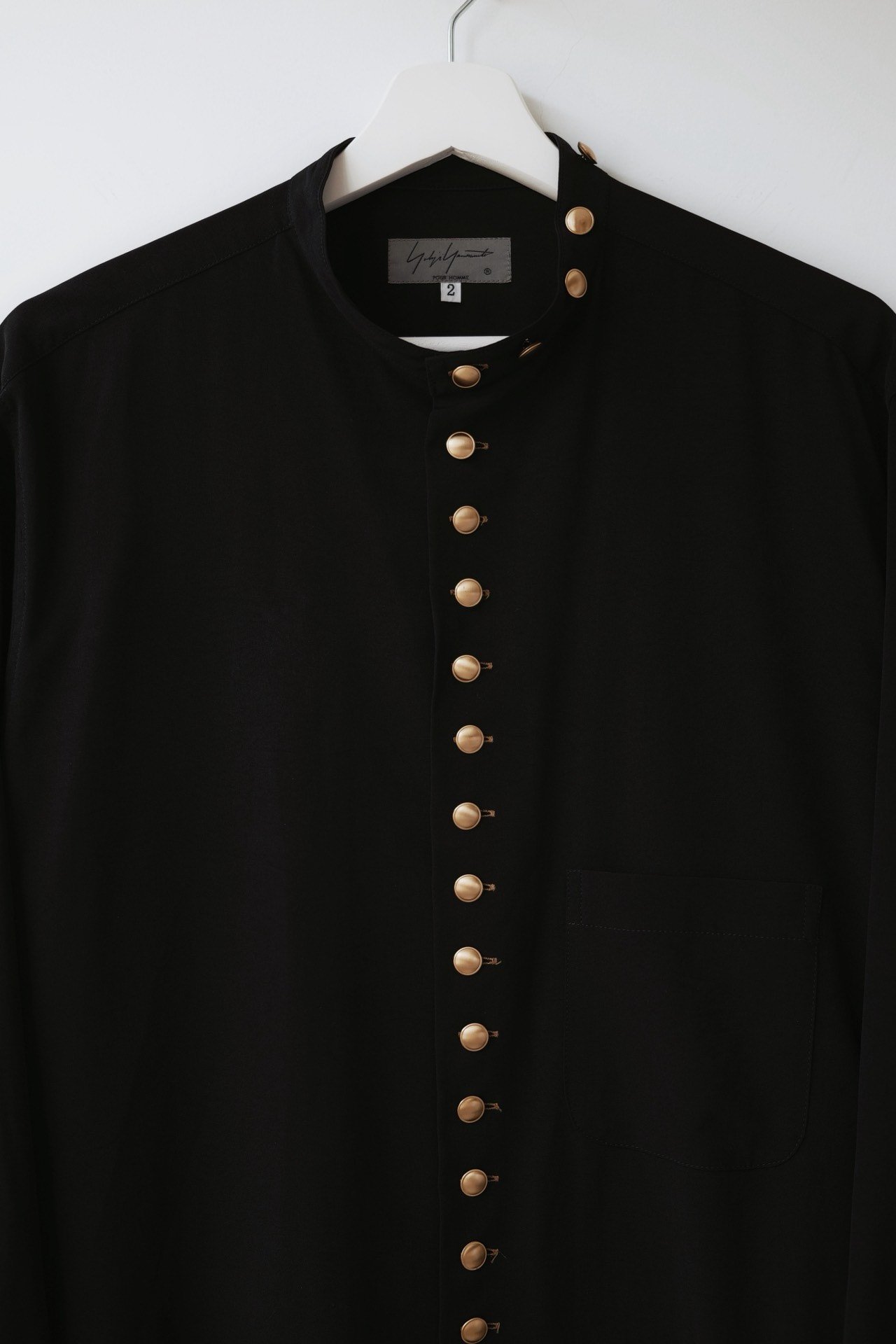 Yohji Yamamoto 19AW Stand-Collar Gold-Button Shirt — label