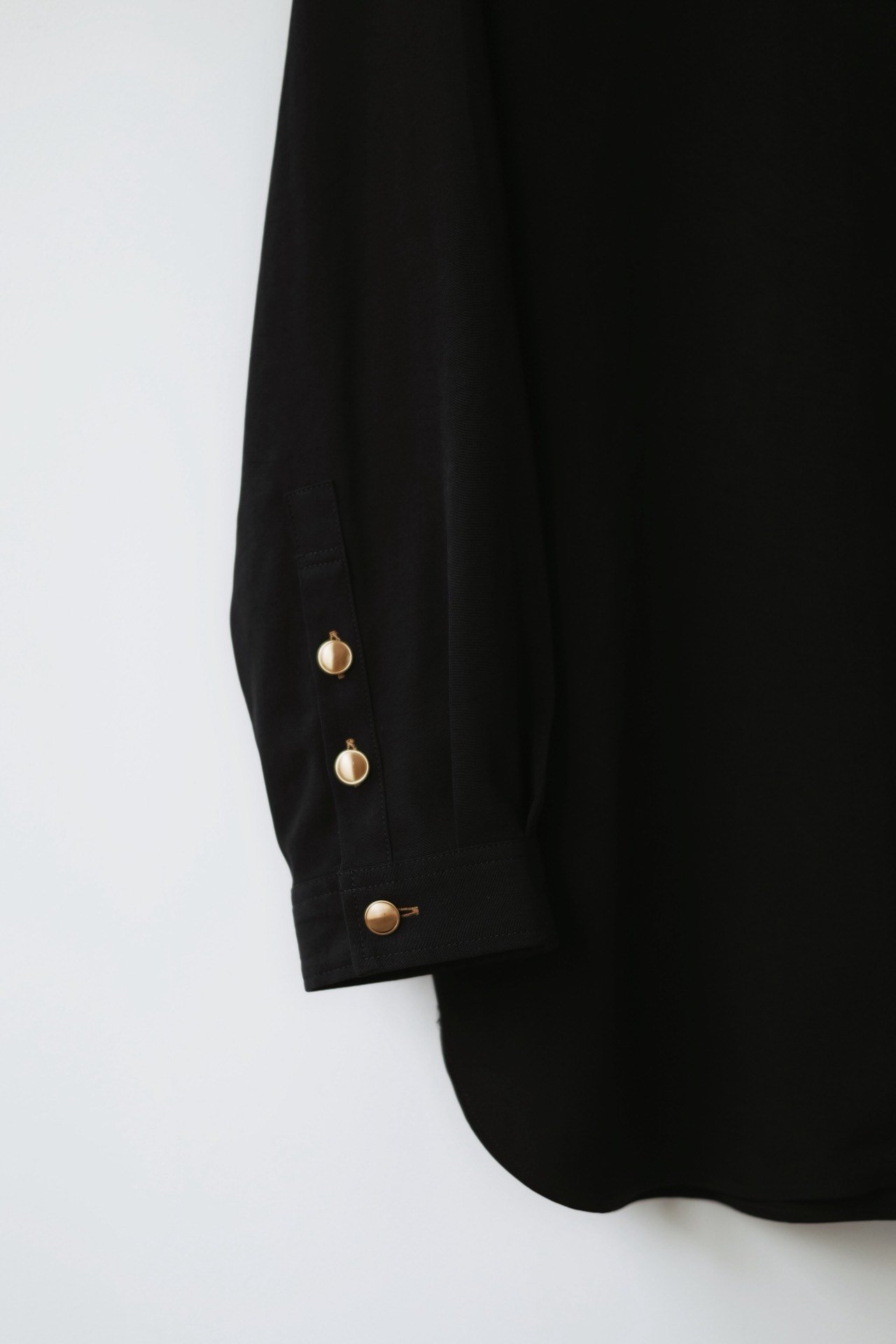 Yohji Yamamoto 19AW Stand-Collar Gold-Button Shirt — back
