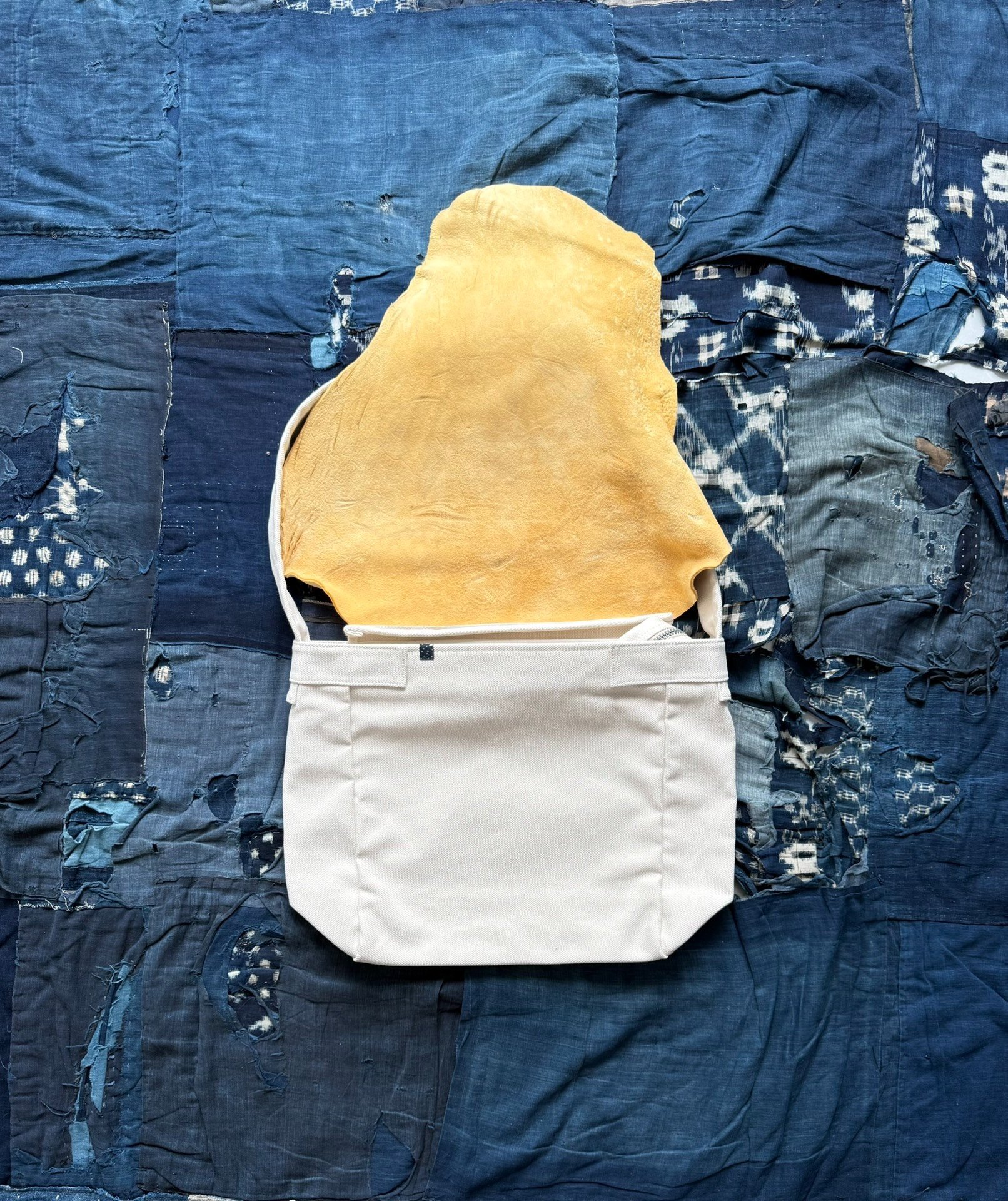VISVIM 24AW UT.SATCHEL M Crossbody Bag — detail