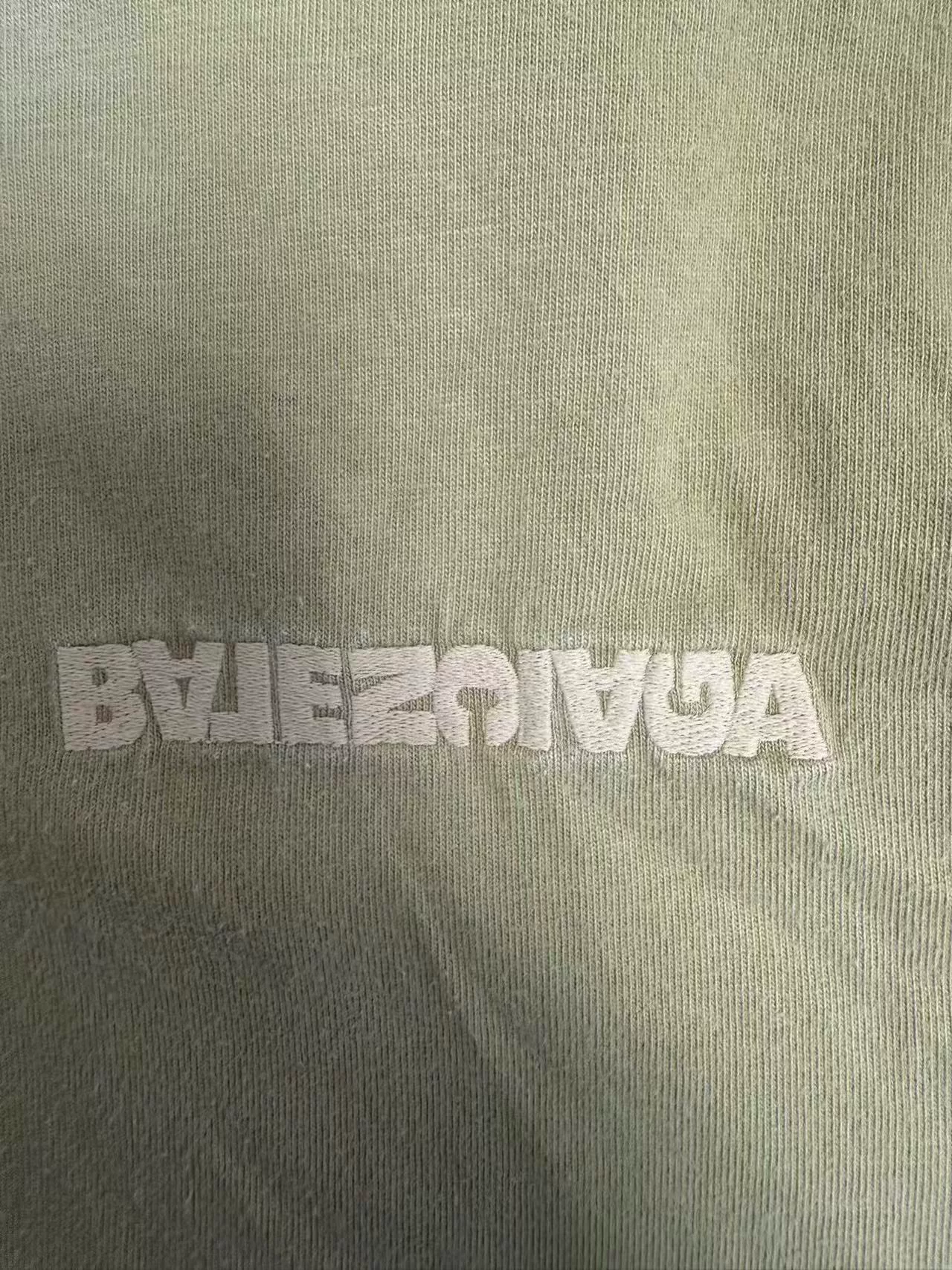 Balenciaga Embroidered Crewneck Short-Sleeve Tee — detail