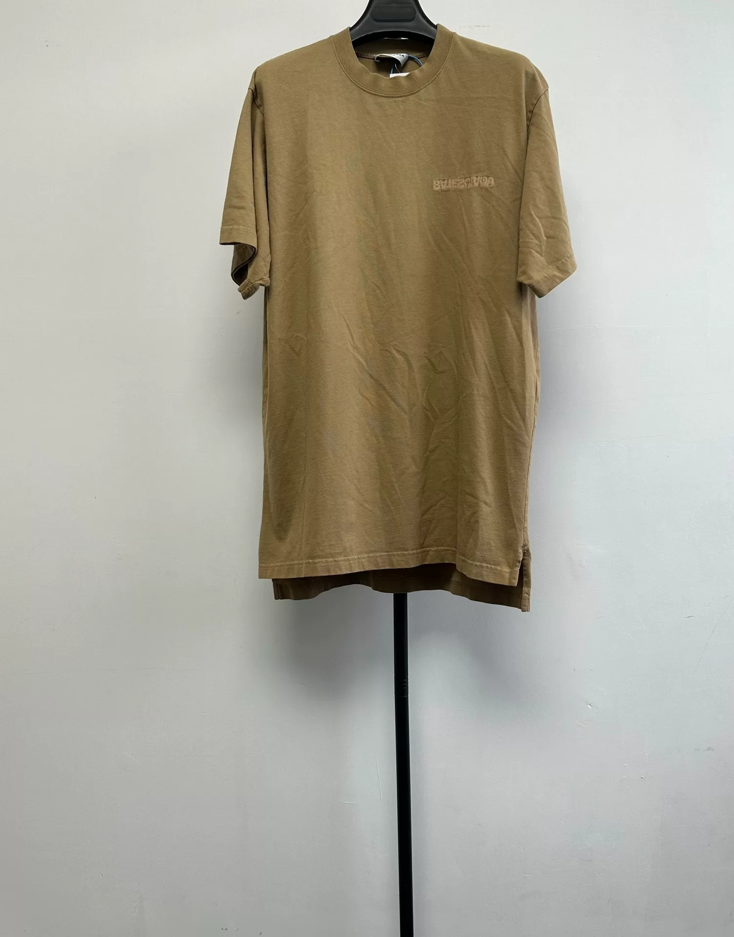 Balenciaga Embroidered Crewneck Short-Sleeve Tee