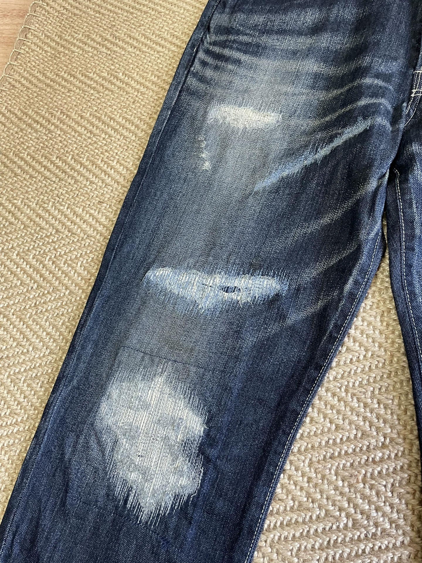 WTAPS 11SS BLUES TRASH Distressed Jeans — back