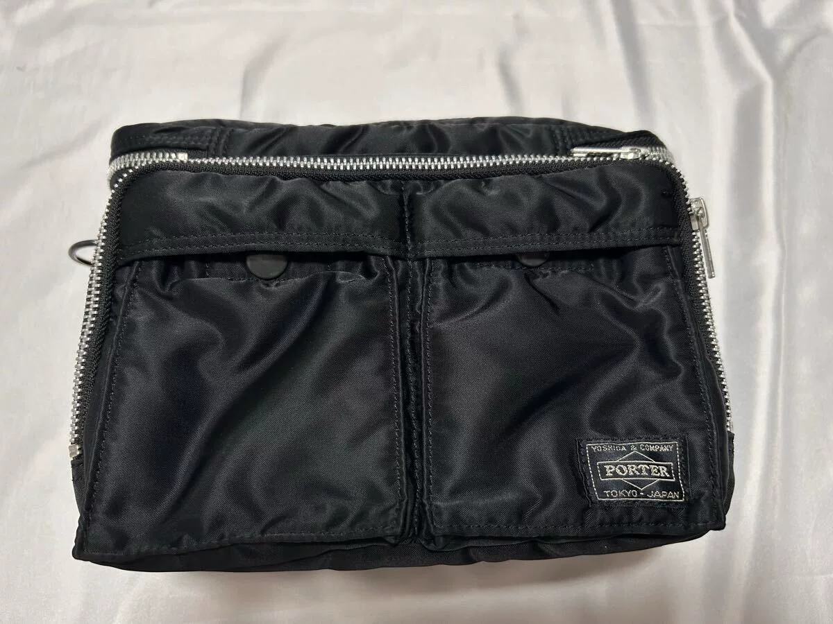 Porter Tanker Nylon SLR Camera Bag — label