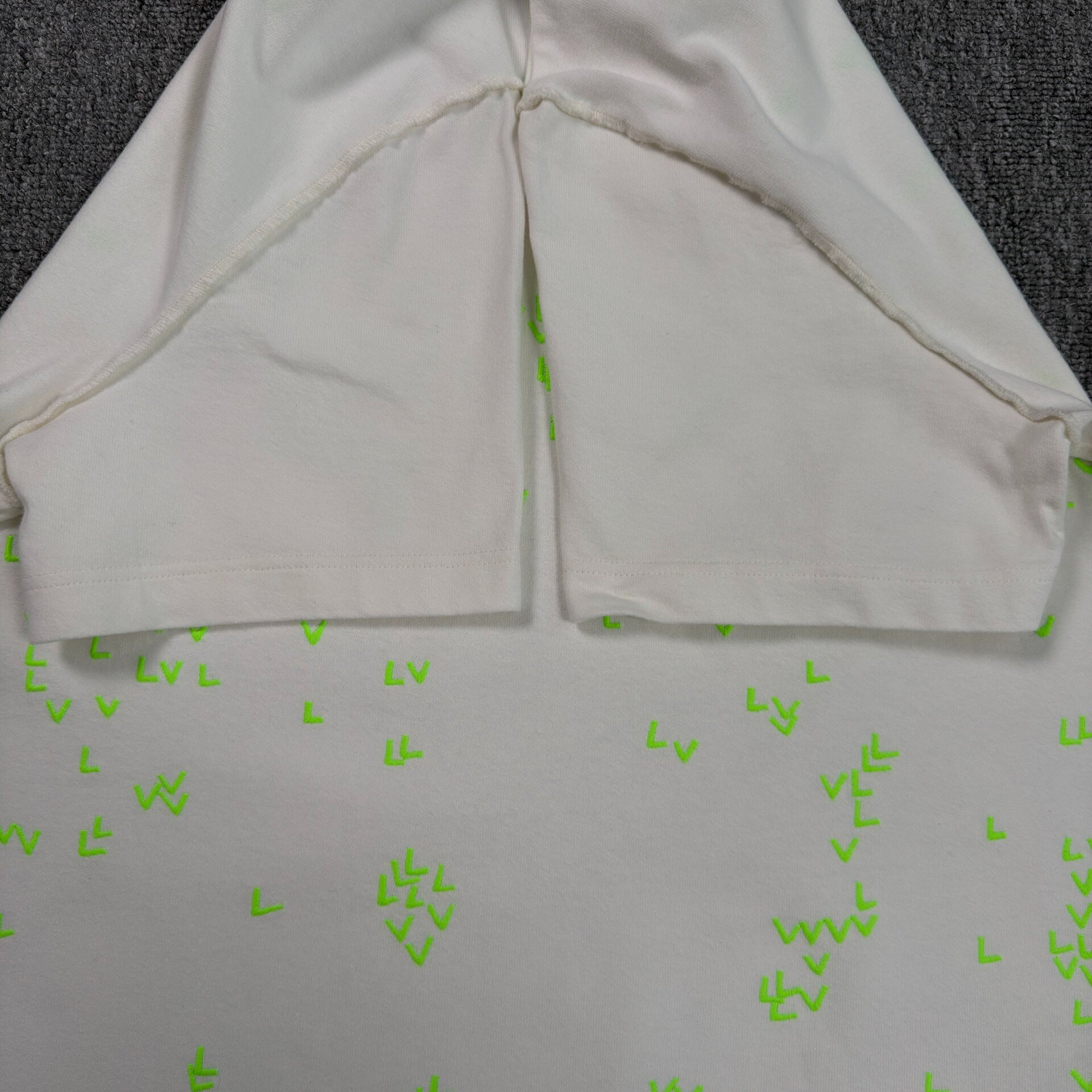 Louis Vuitton Green Crane Print Short-Sleeve — back