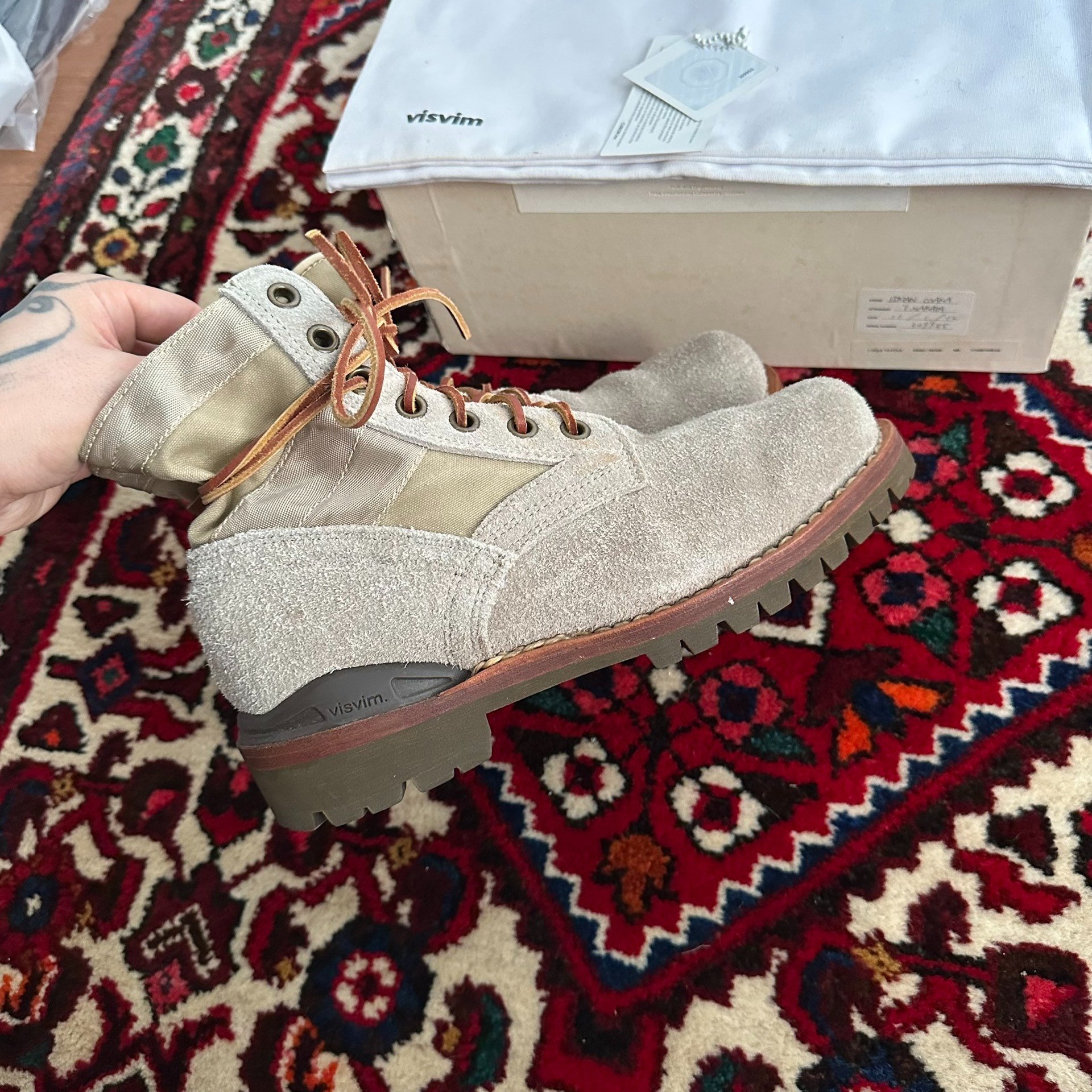 visvim 11aw 7-Hole Boots Size 8 — label