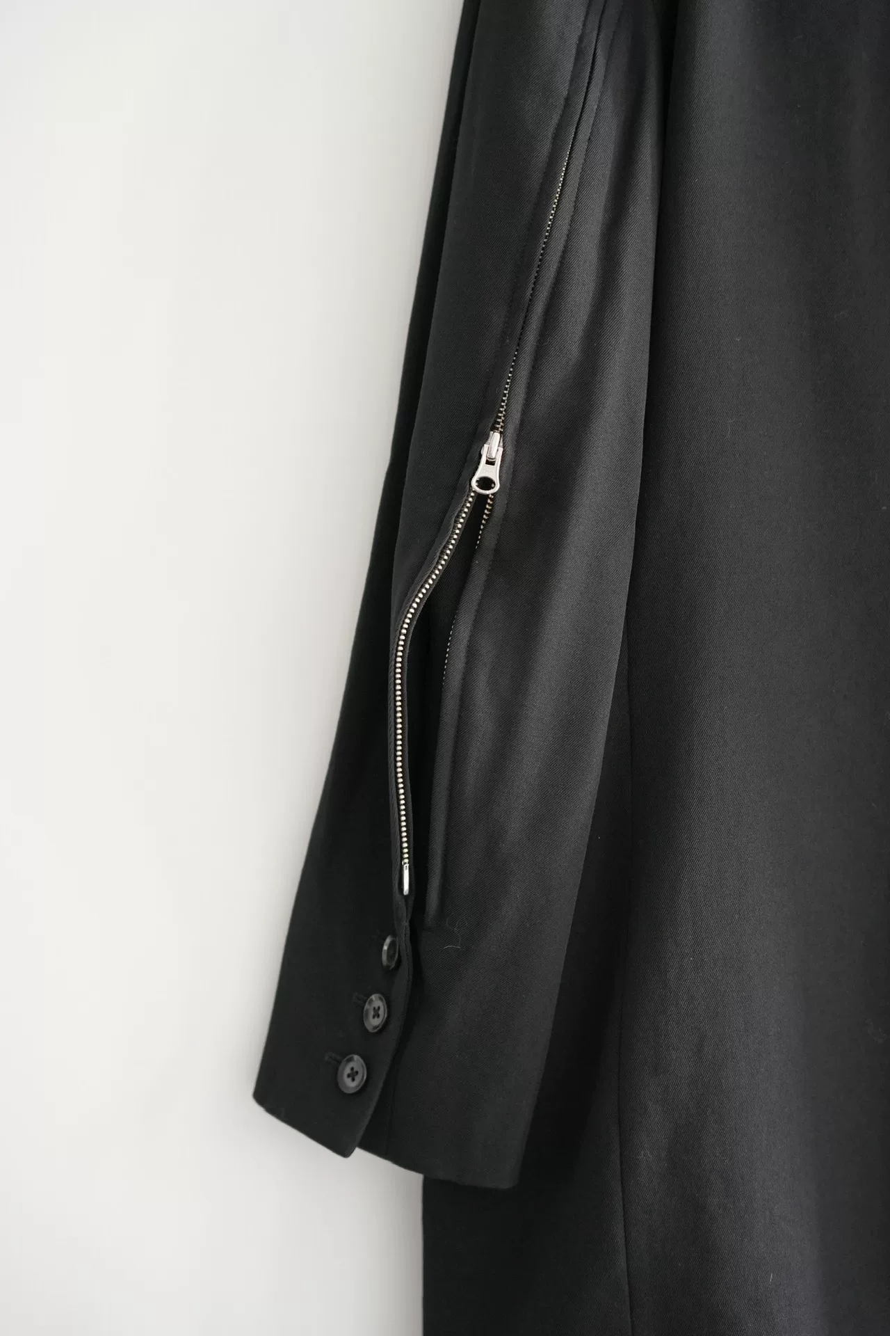 Yohji Yamamoto 04AW Zip Collar Suit — back