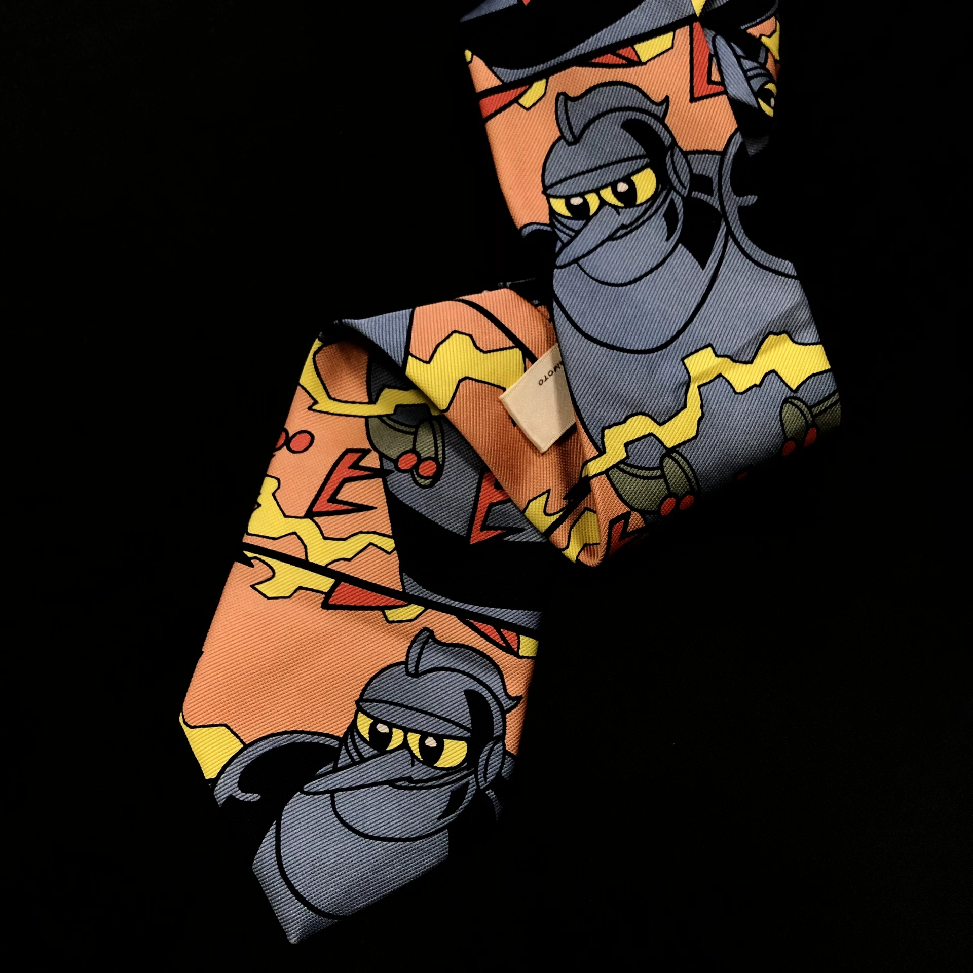 Yohji Yamamoto Iron Man 28 Silk Tie — detail