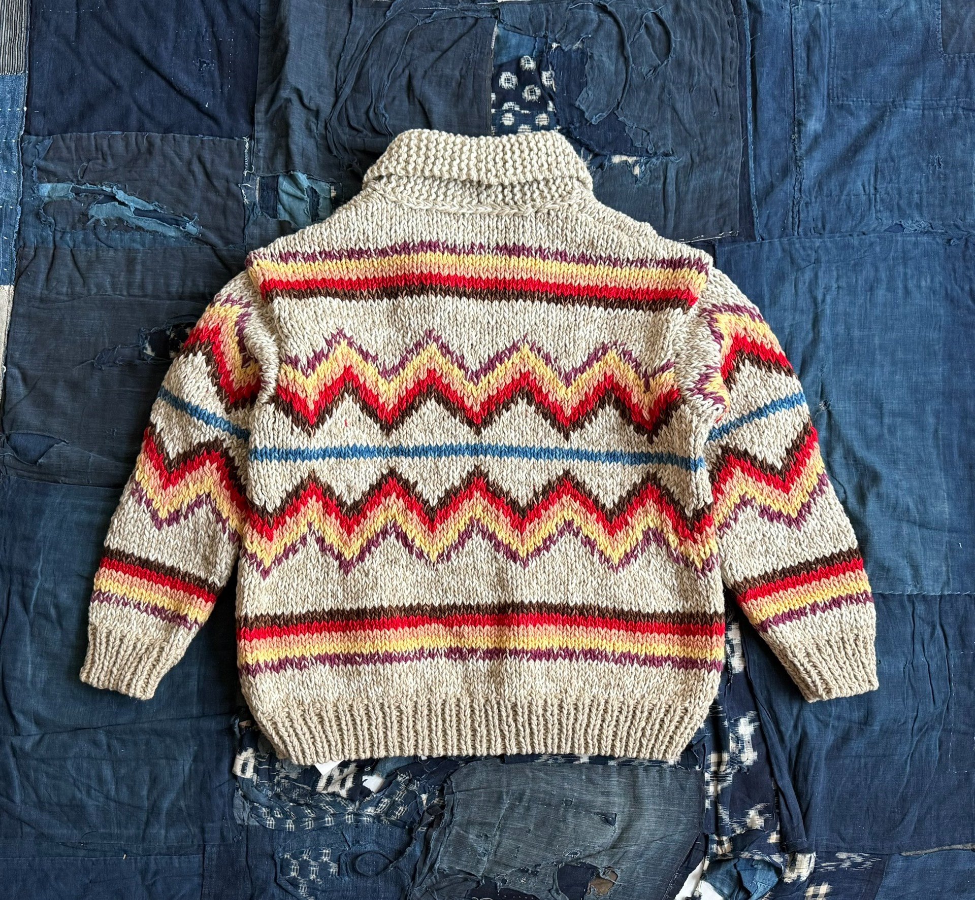 VISVIM 25AW Cowichan Hand Knit Cardigan — detail