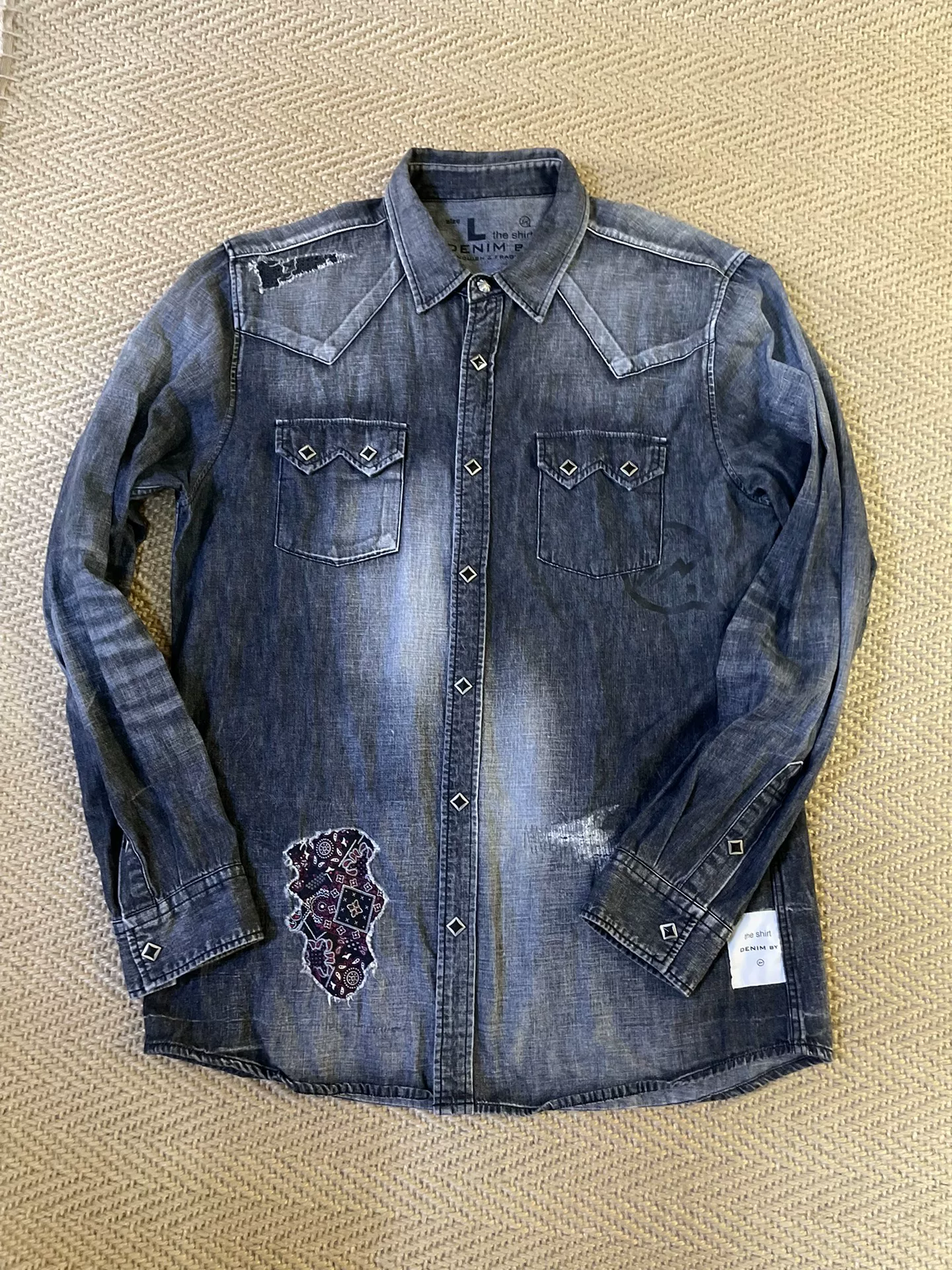 Vanquish Fragment Denim Long-Sleeve Shirt — detail