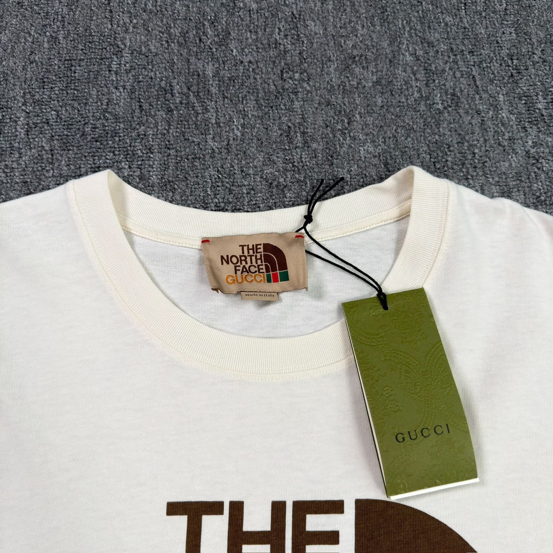 Gucci x The North Face Short-Sleeve T-Shirt — detail