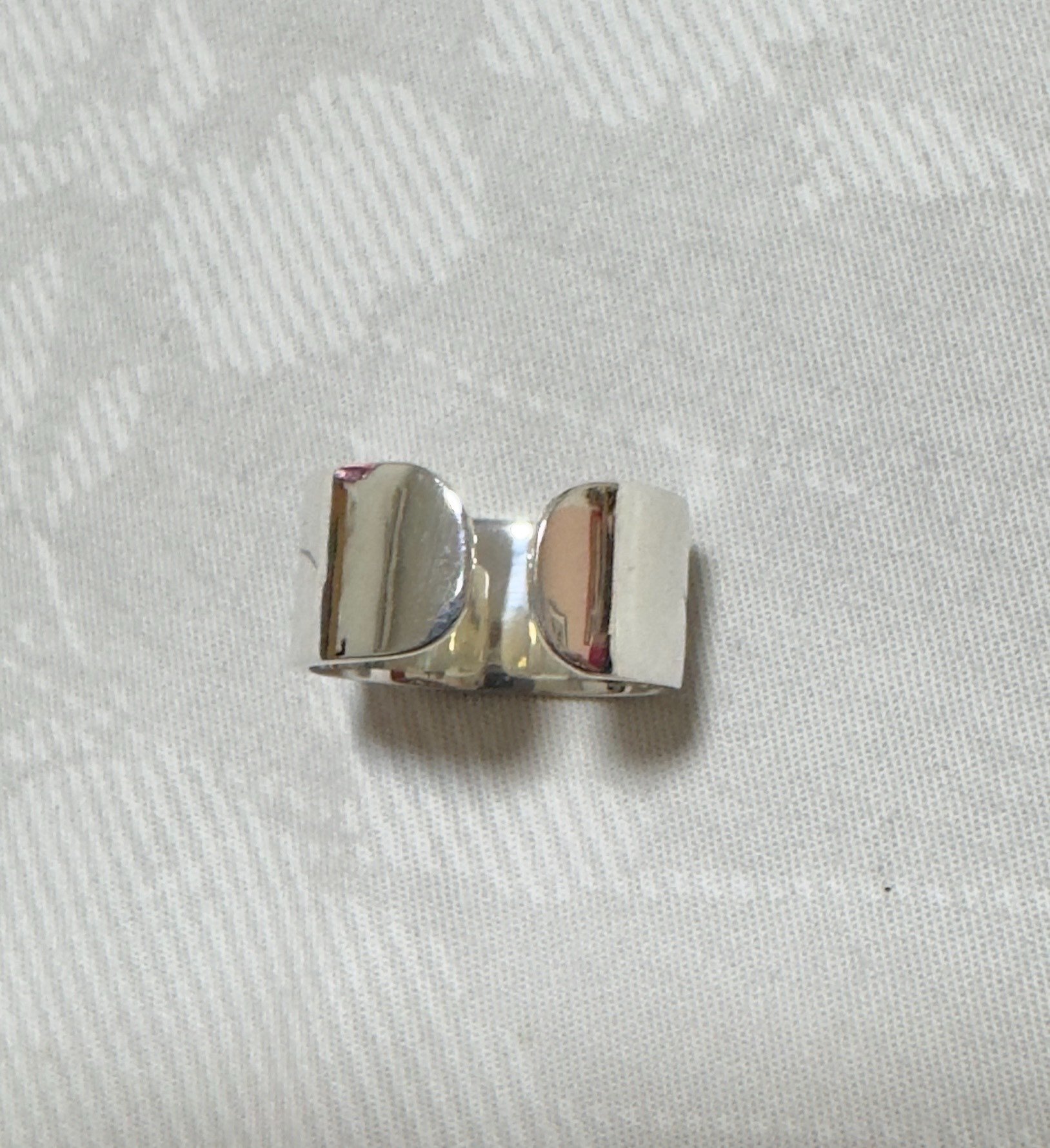 Silver 18k Gold Dot Sun Tang Grass Open Ring — detail